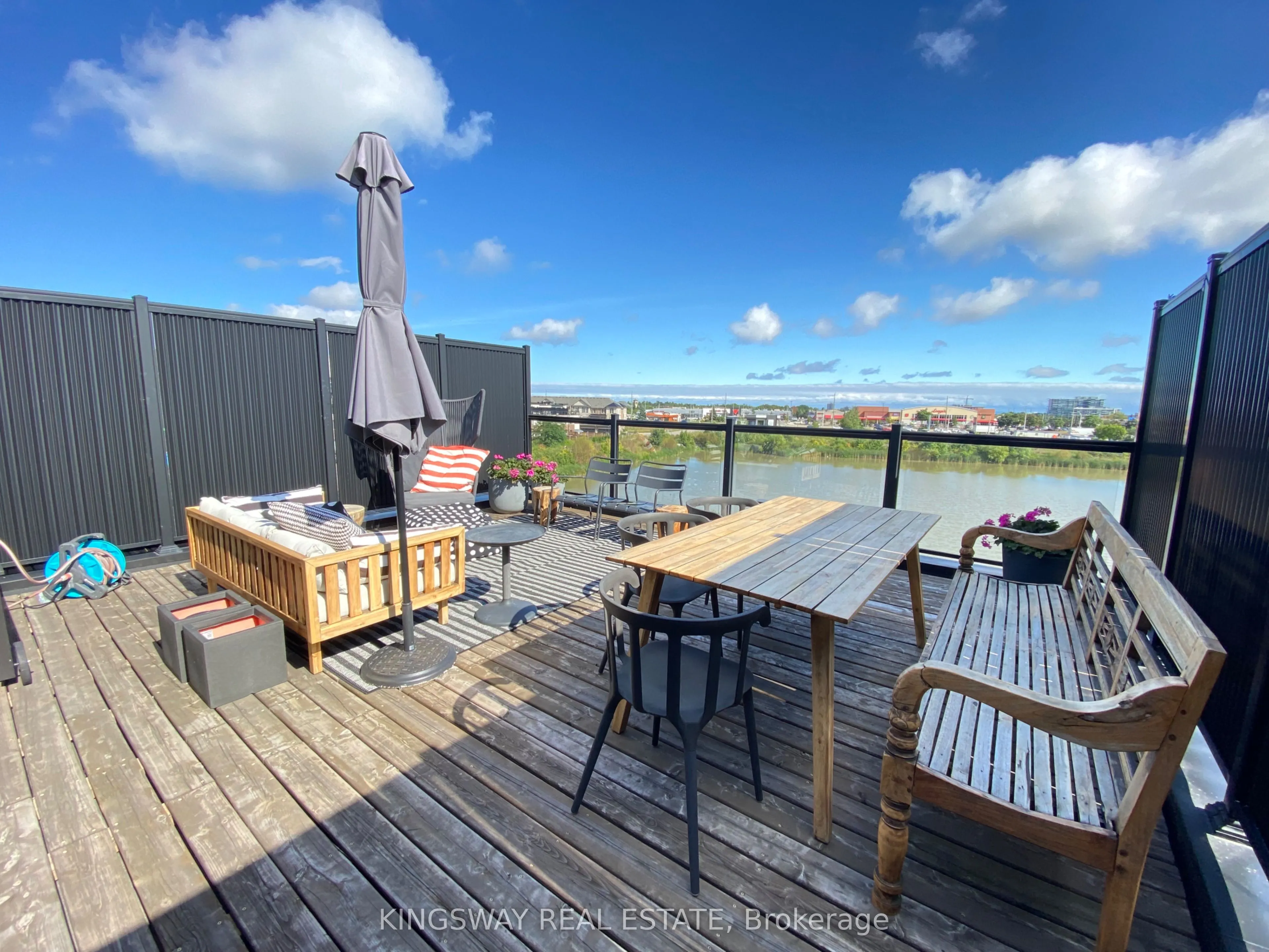 372 Athabasca Common Drive
