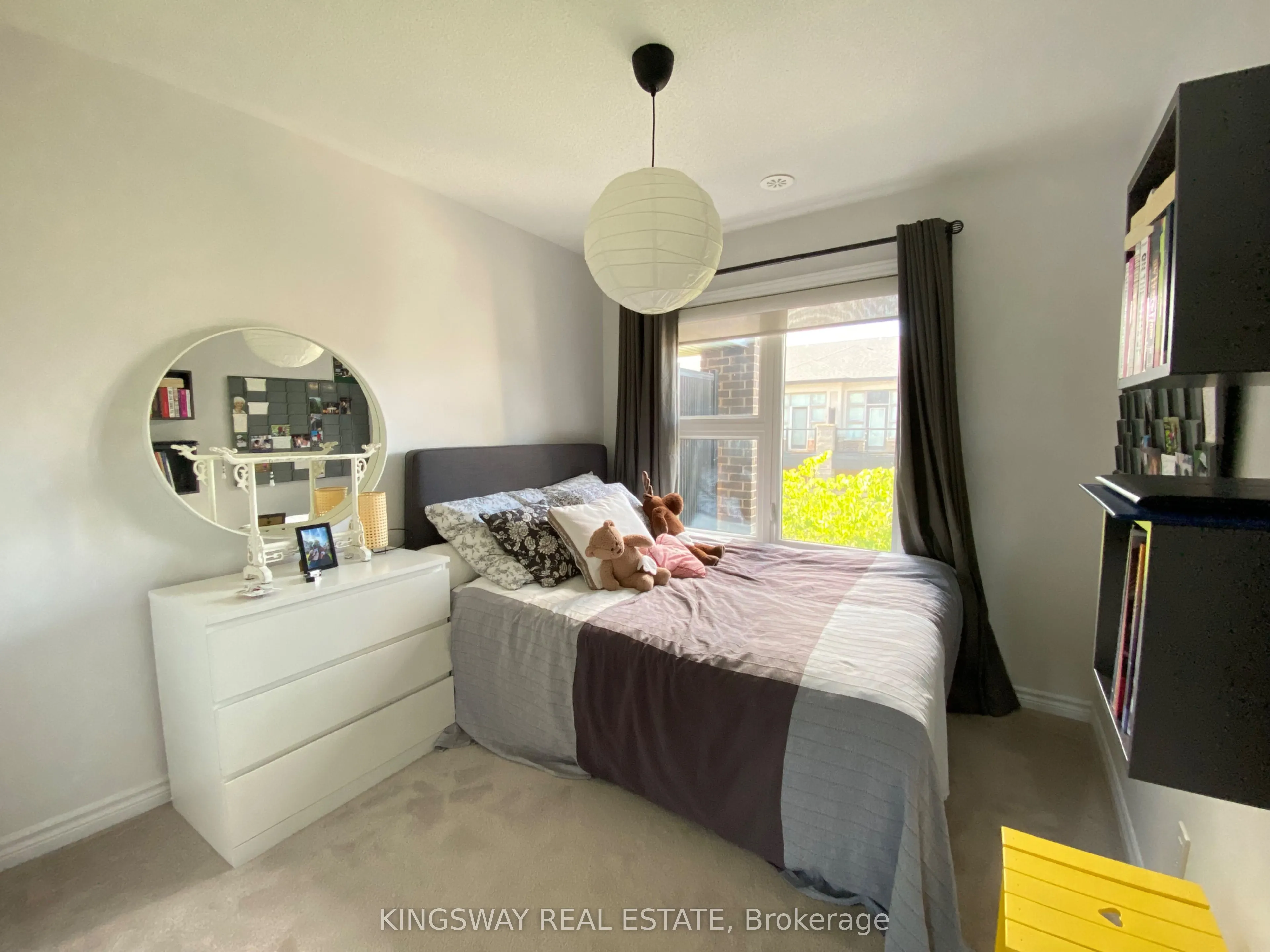 372 Athabasca Common Drive