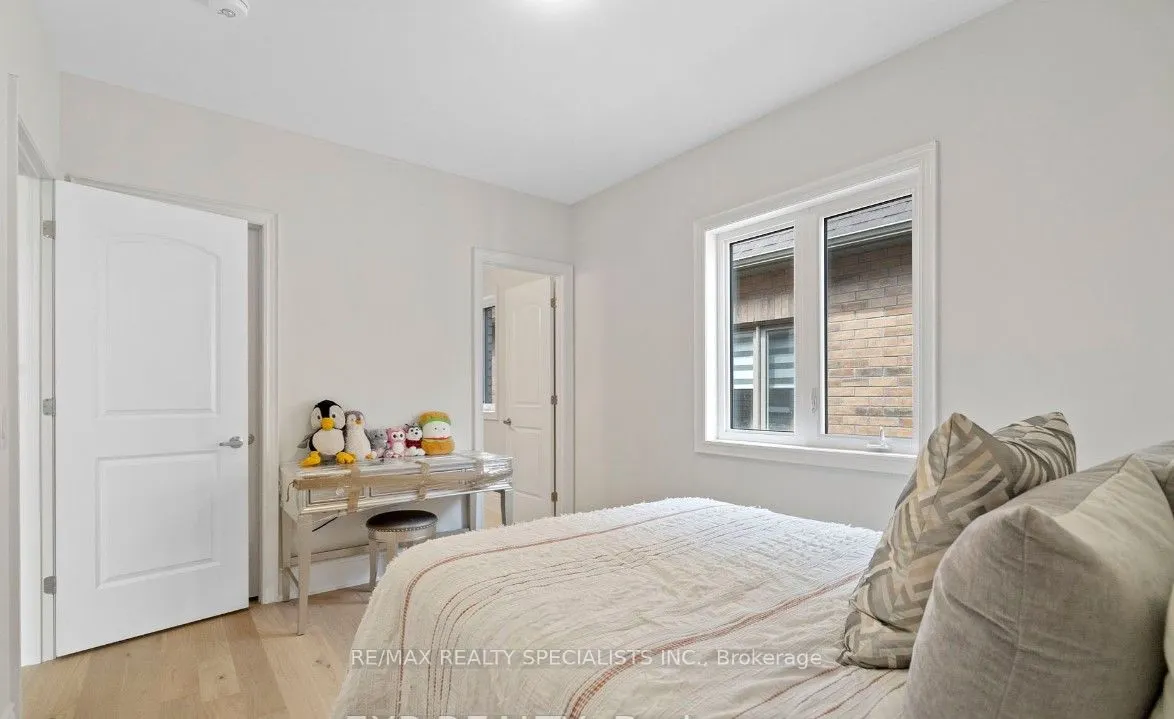 89 James Walker Avenue