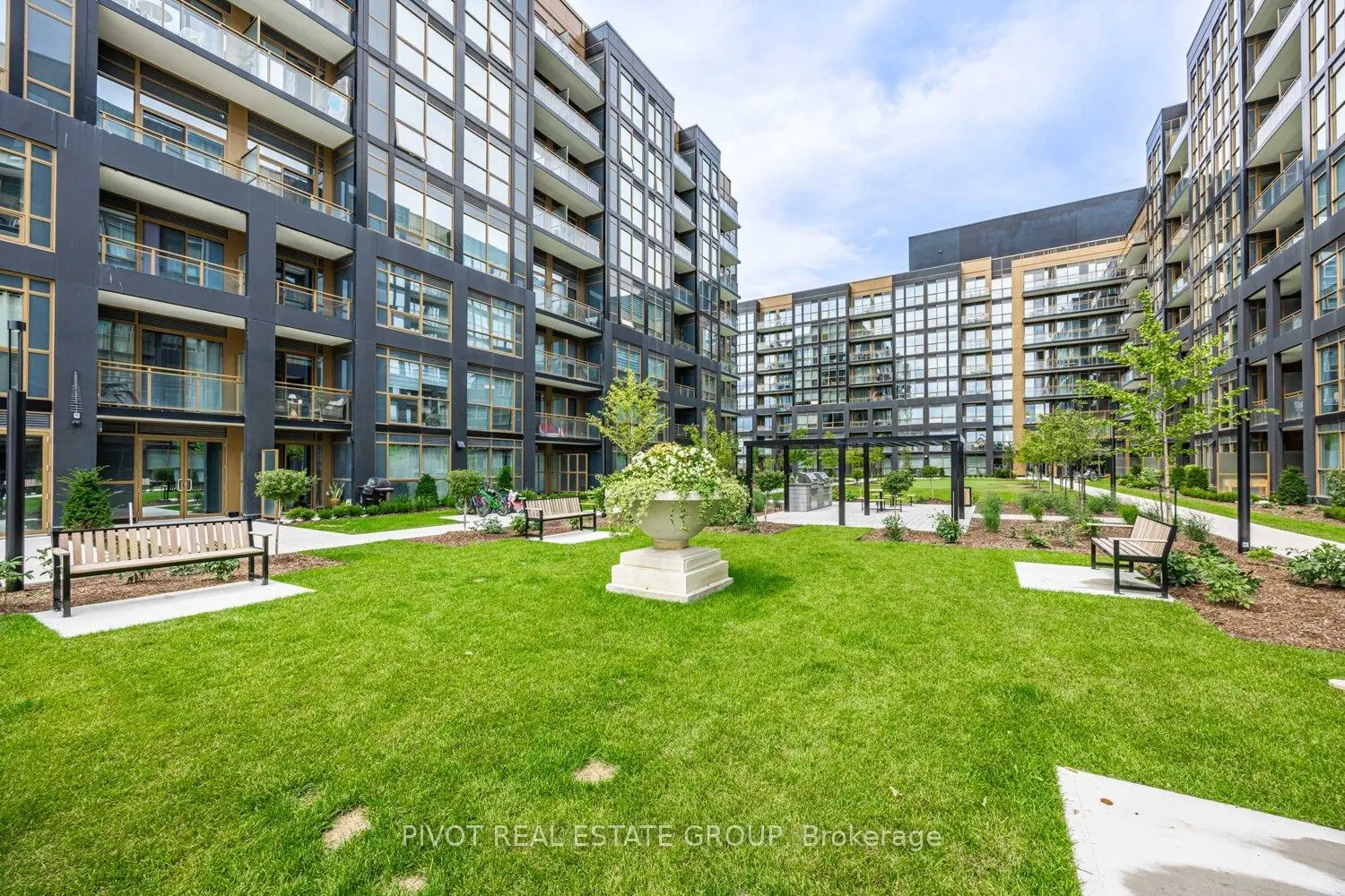2343 Khalsa Gate, #440