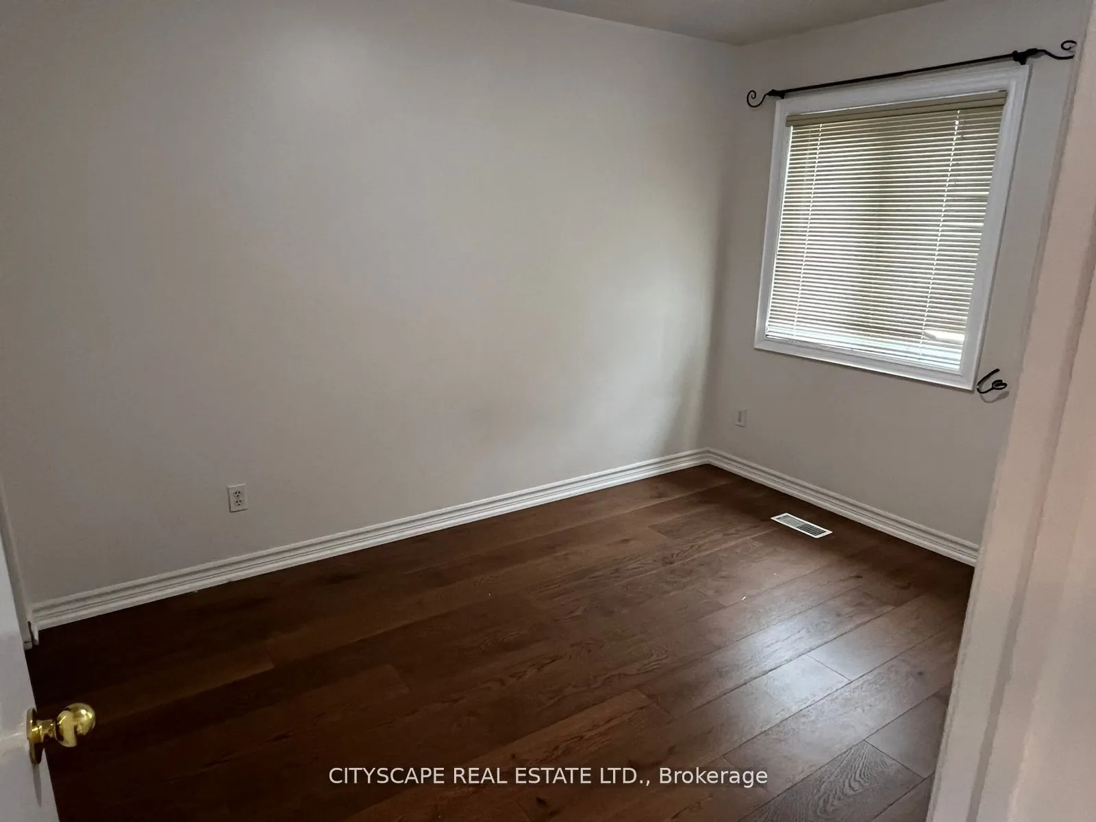 5255 Guildwood Way, #14