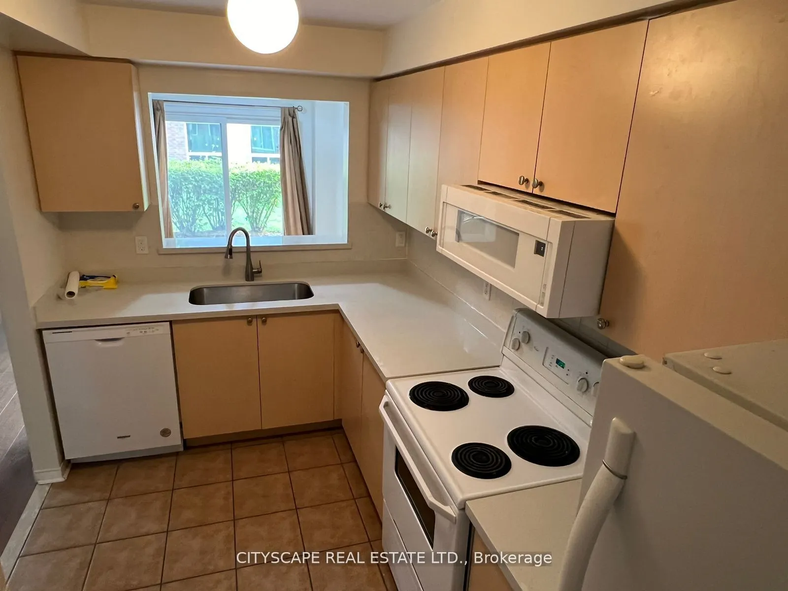 5255 Guildwood Way, #14