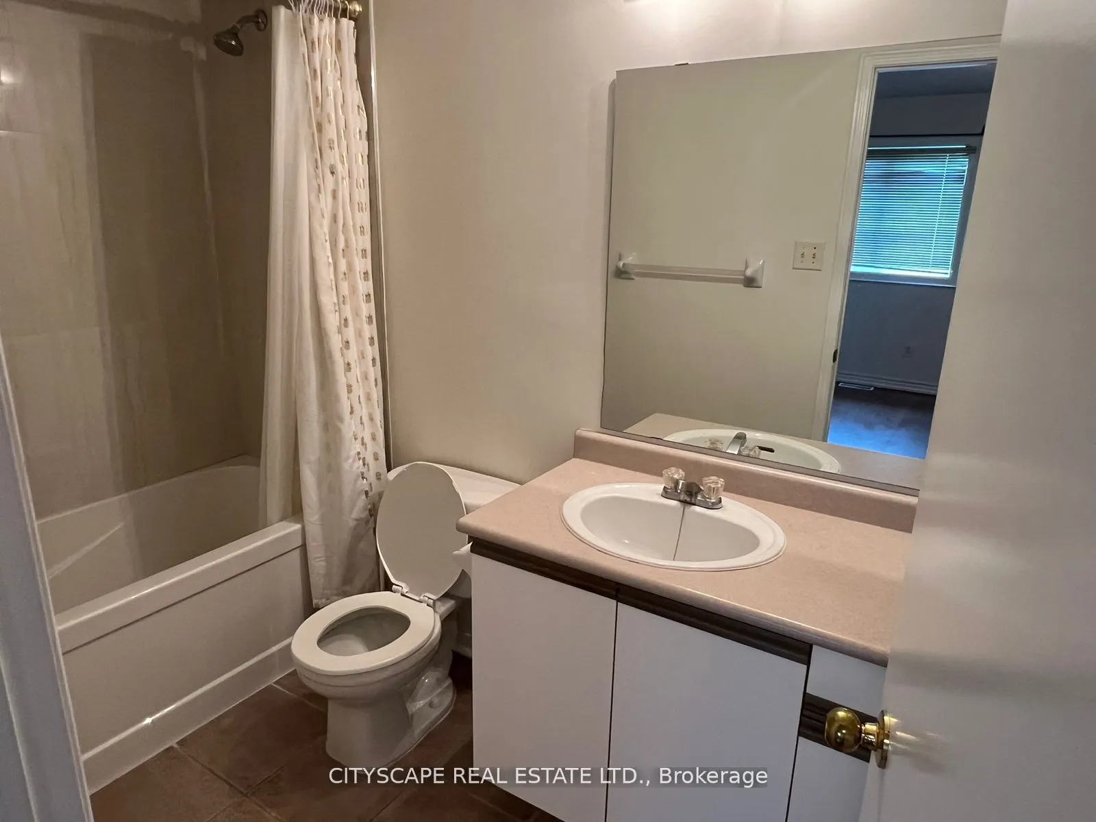 5255 Guildwood Way, #14