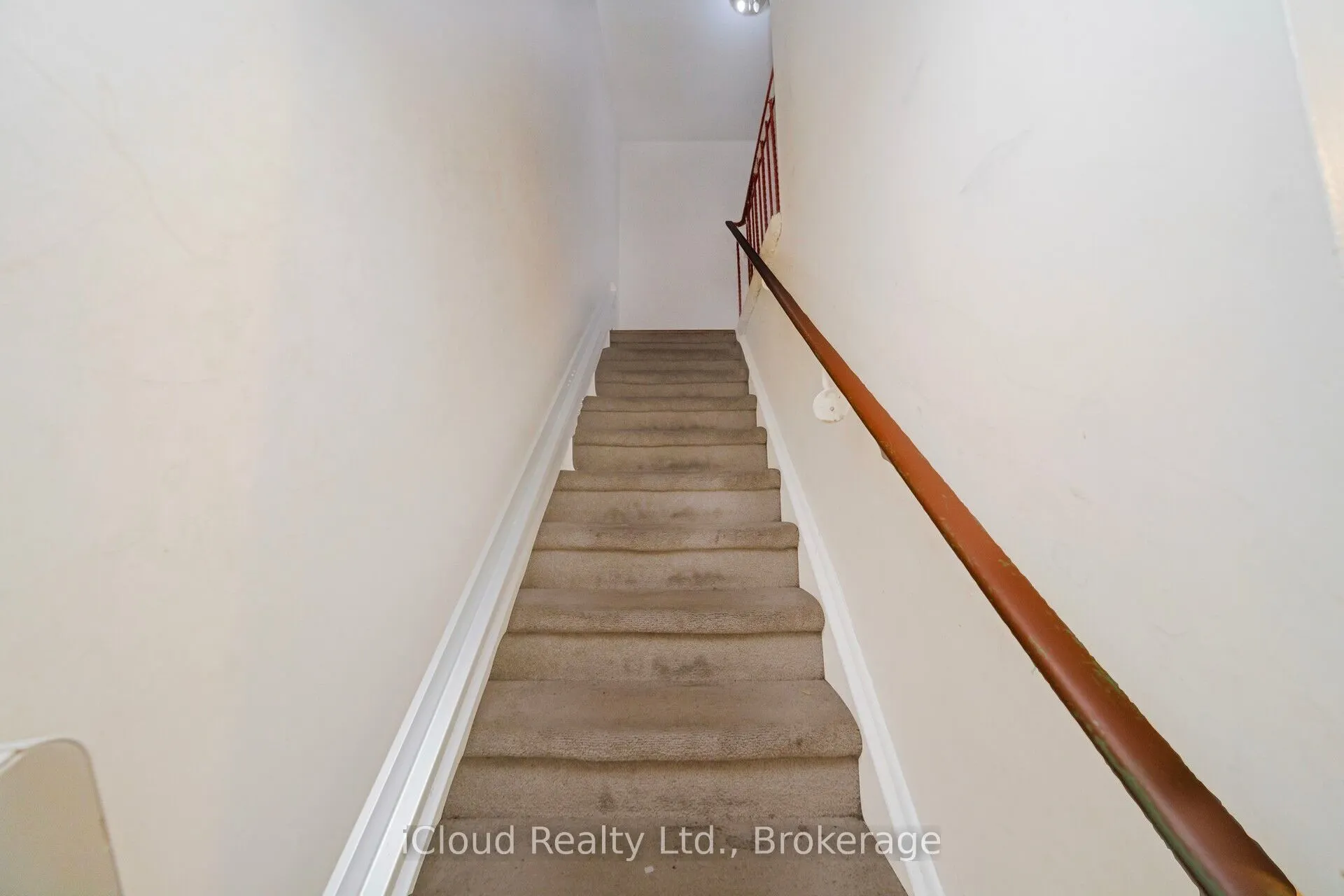 25 Vodden Court, #25