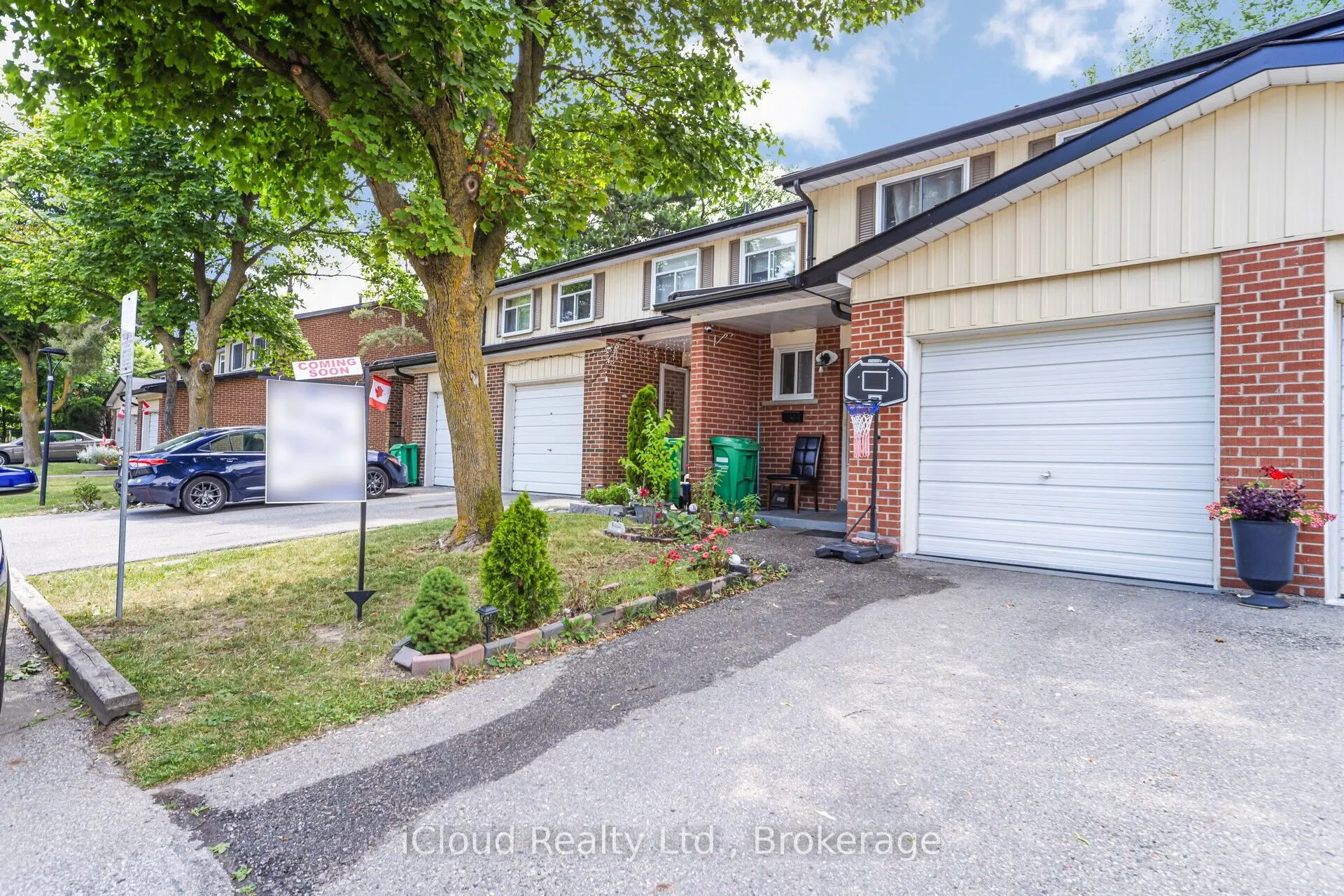 25 Vodden Court, #25