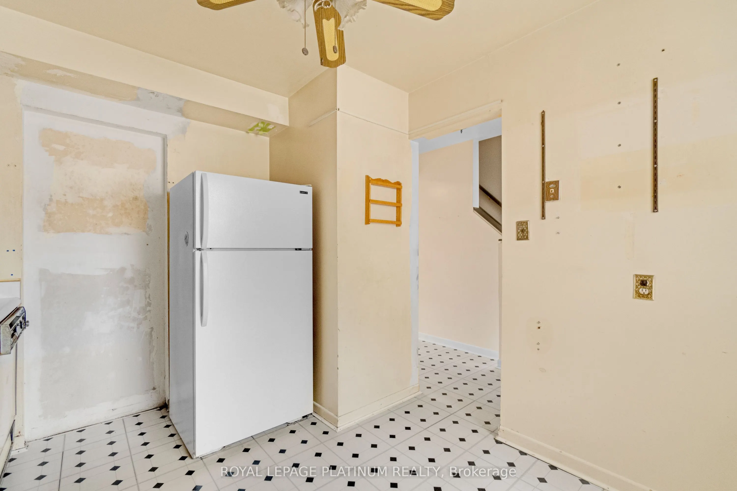 246 John Garland Boulevard, #48