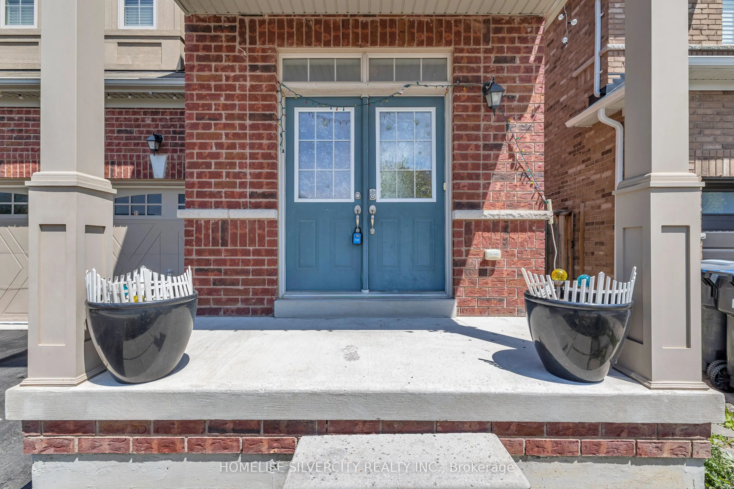 38 George Robinson Drive