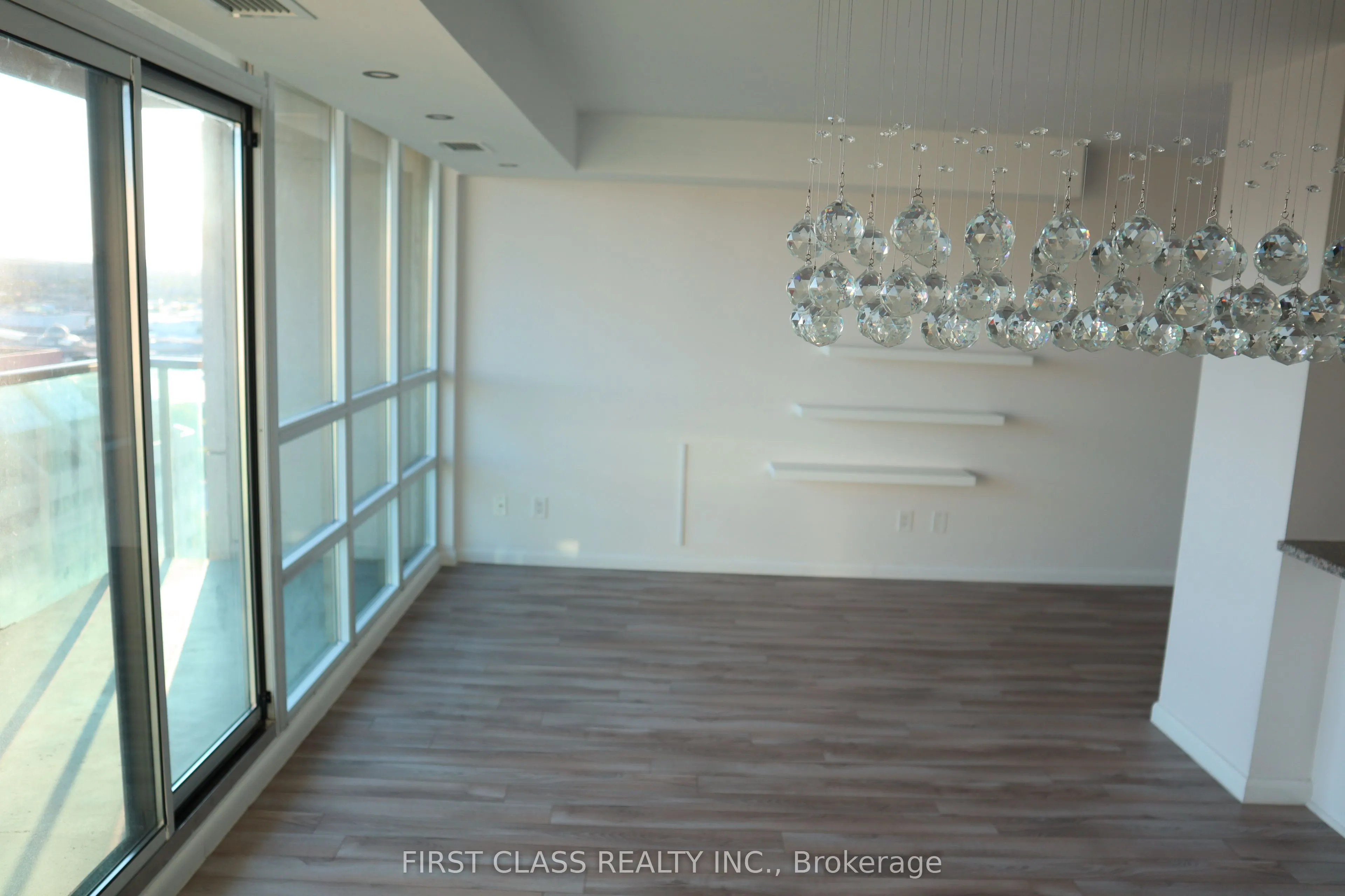 208 Enfield Place, #2805