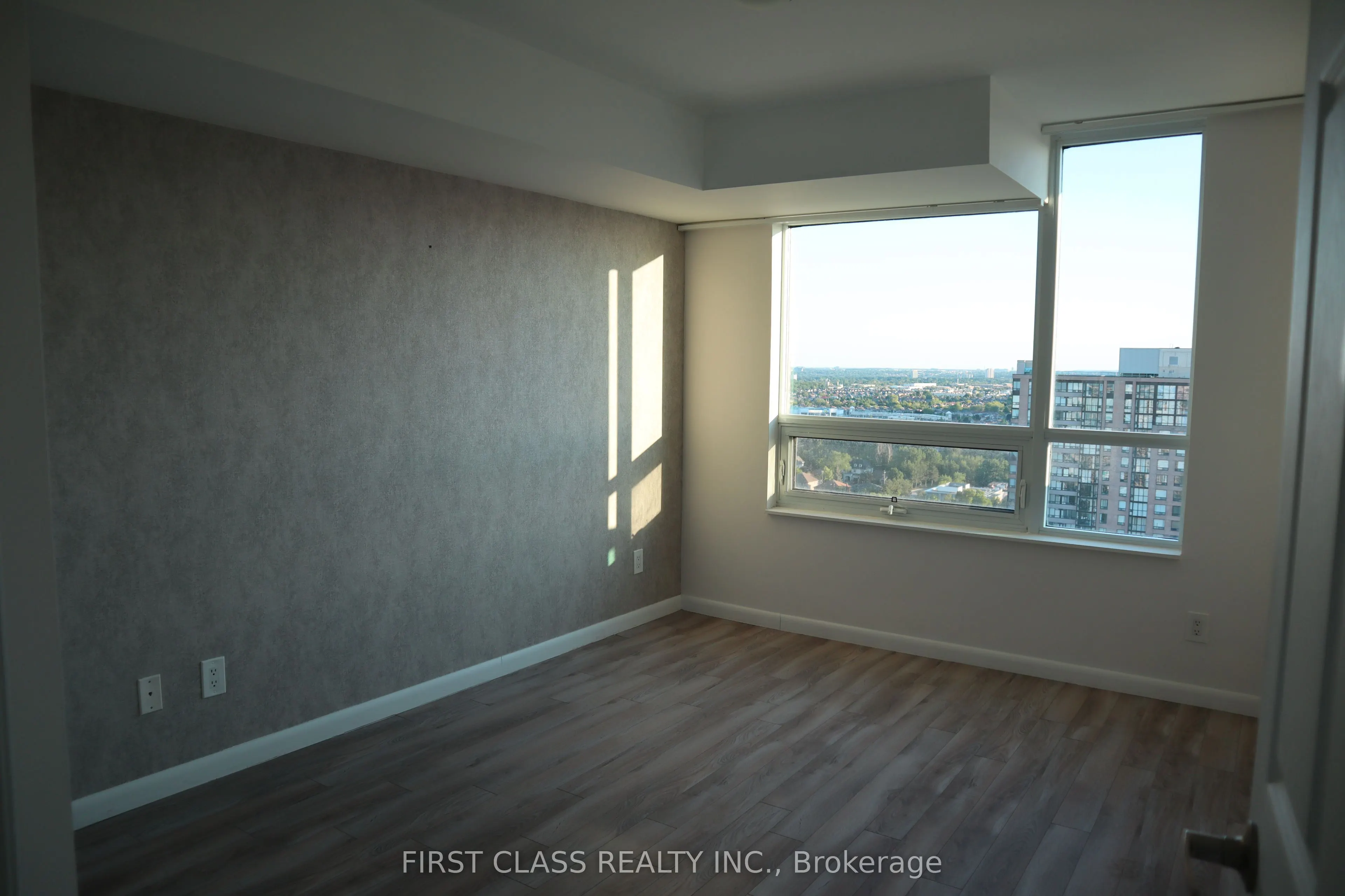 208 Enfield Place, #2805