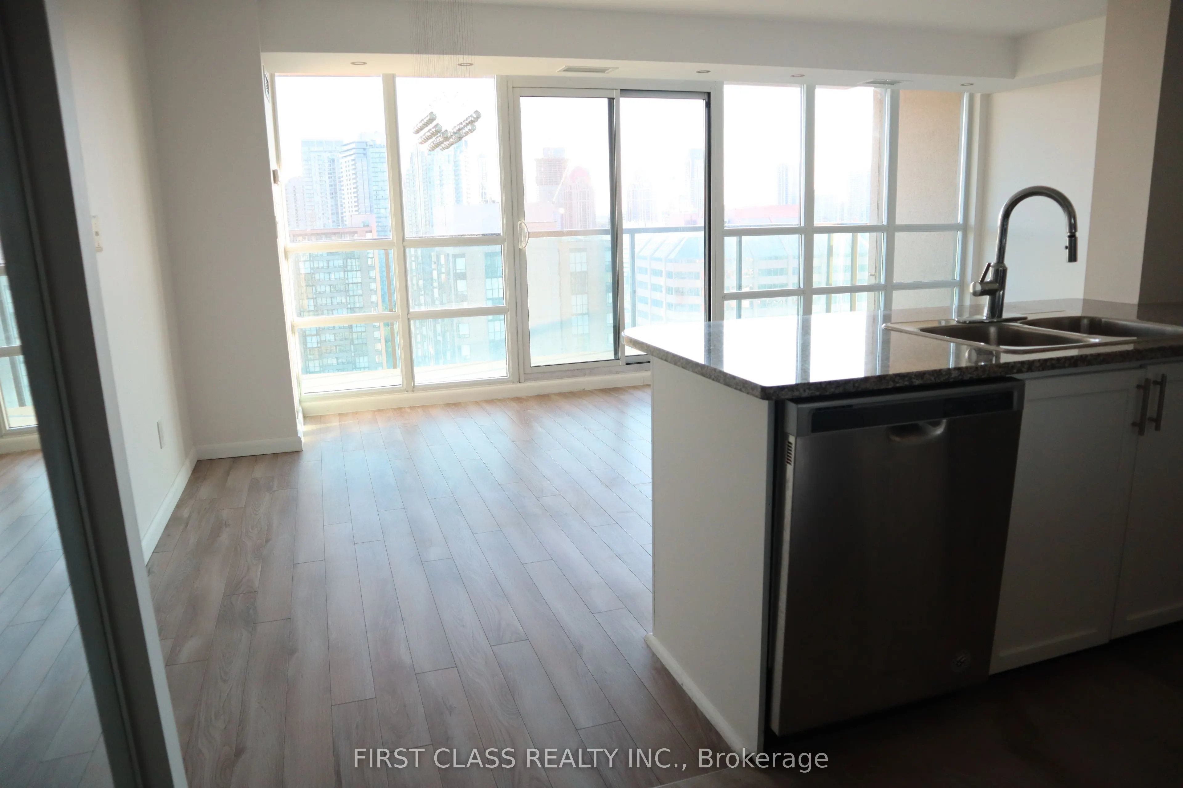 208 Enfield Place, #2805
