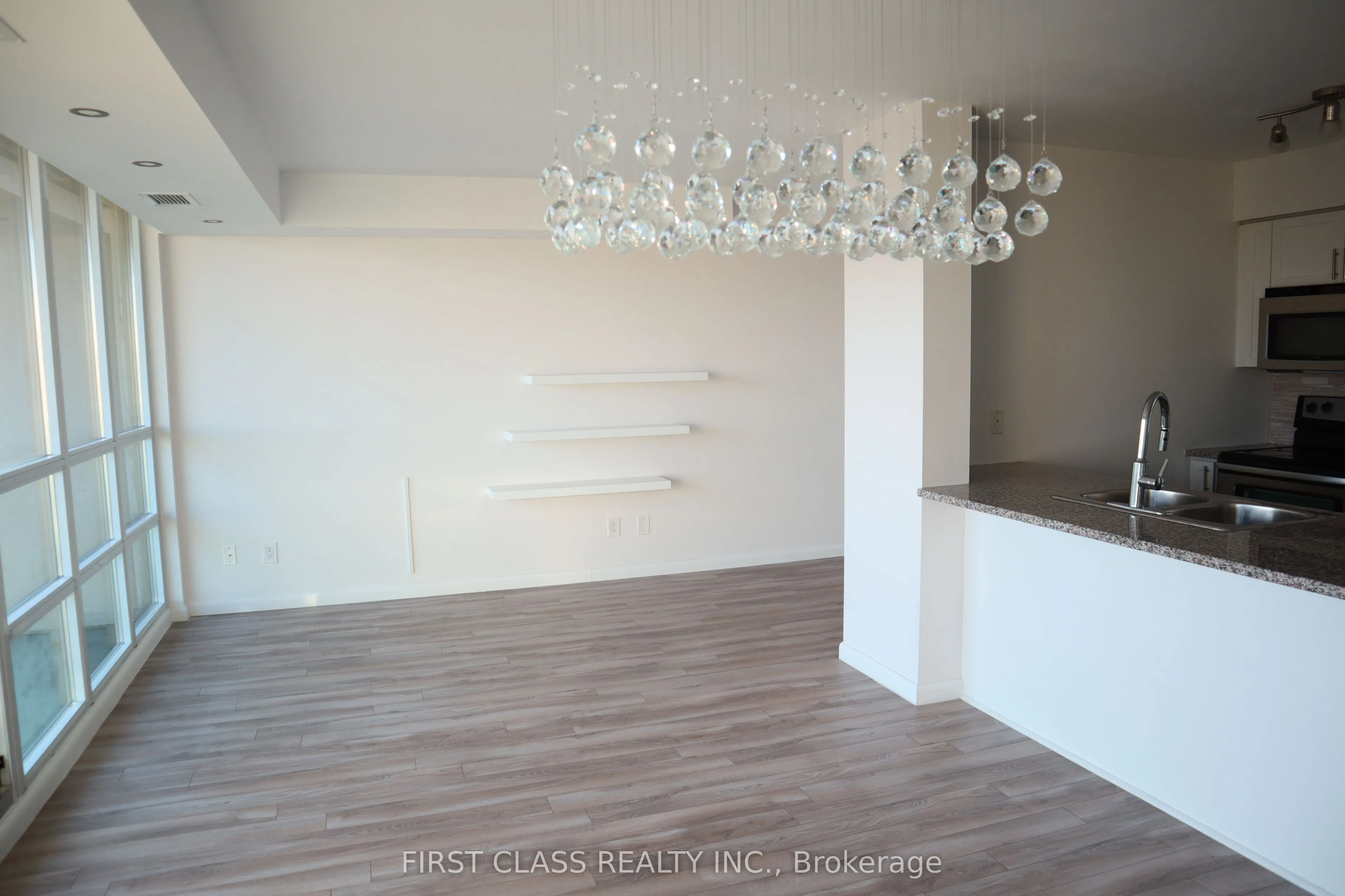 208 Enfield Place, #2805