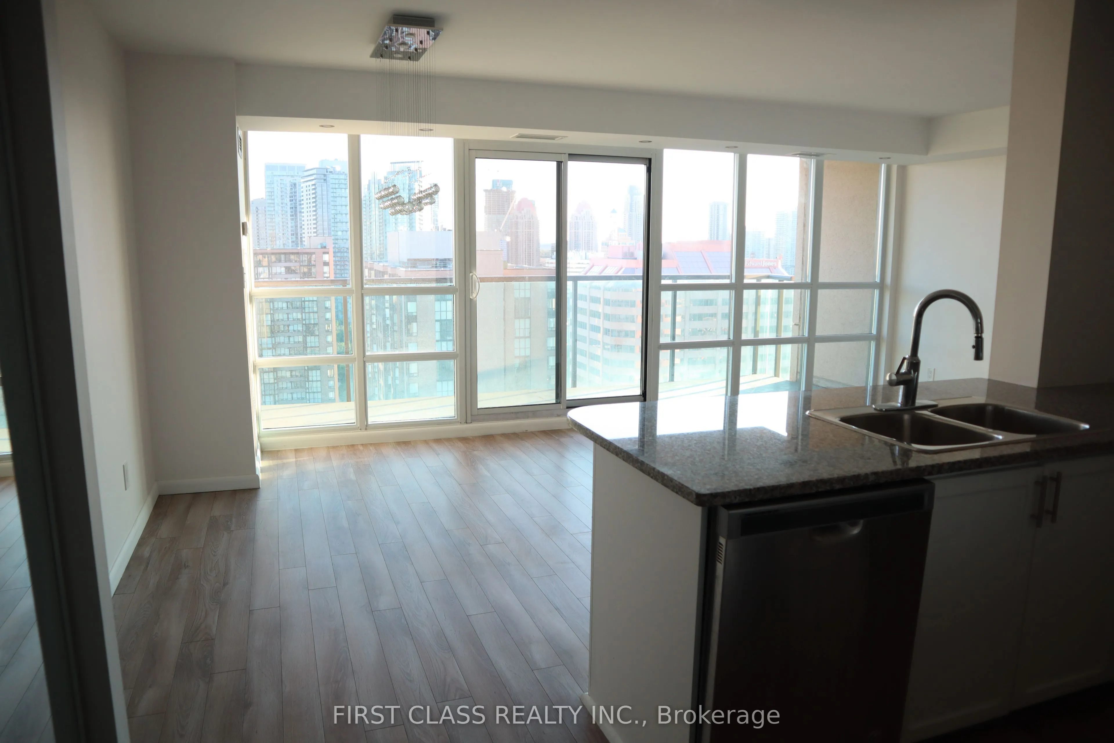208 Enfield Place, #2805