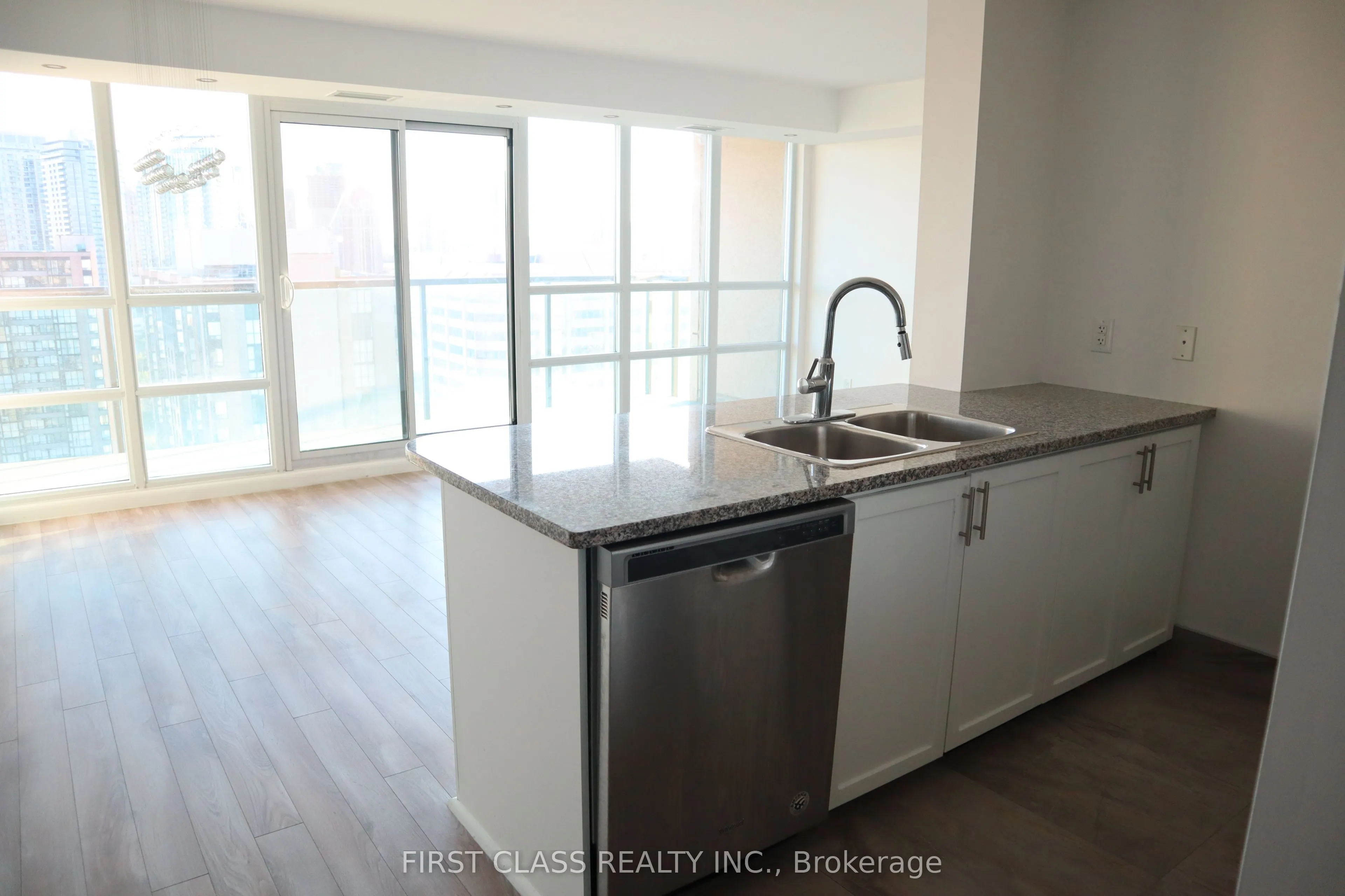 208 Enfield Place, #2805