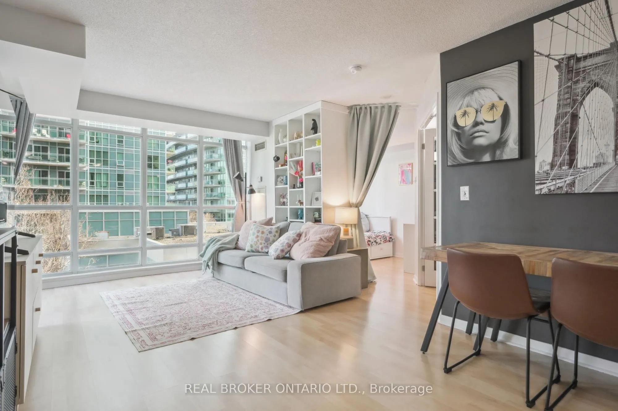 185 Legion Road N, #608