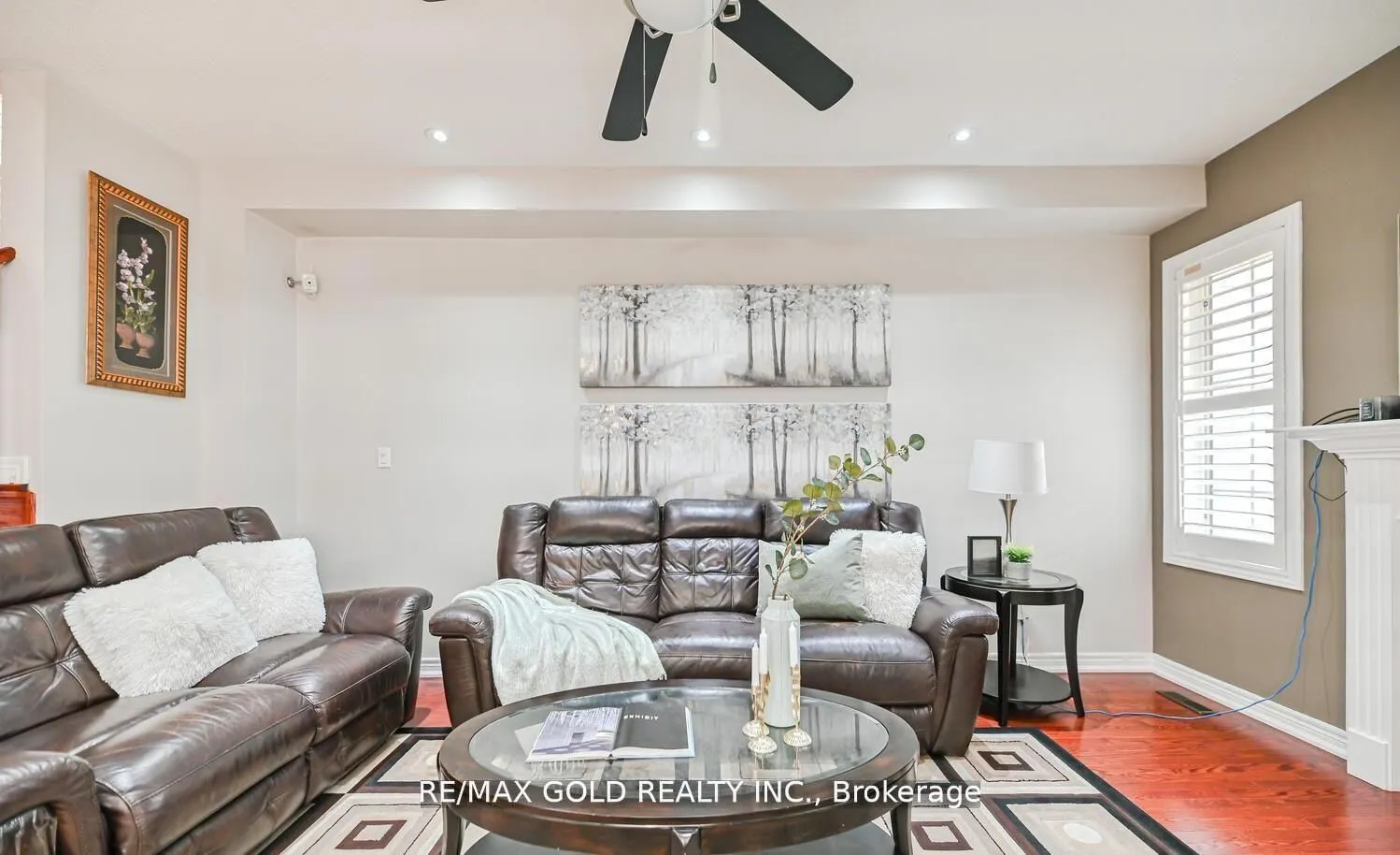 54 Gamson Crescent
