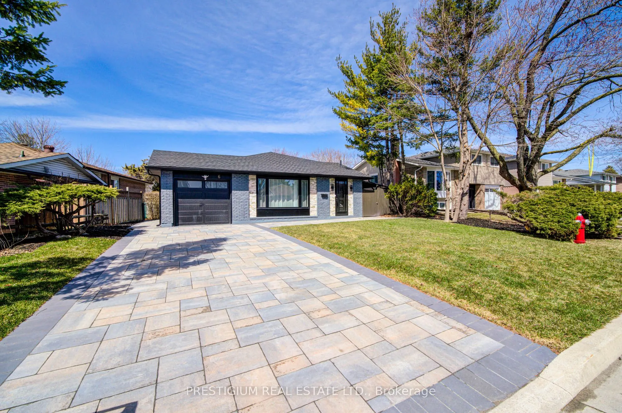 6 Willis Drive