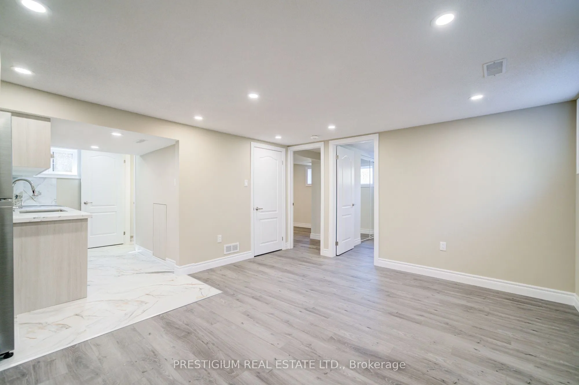 6 Willis Drive