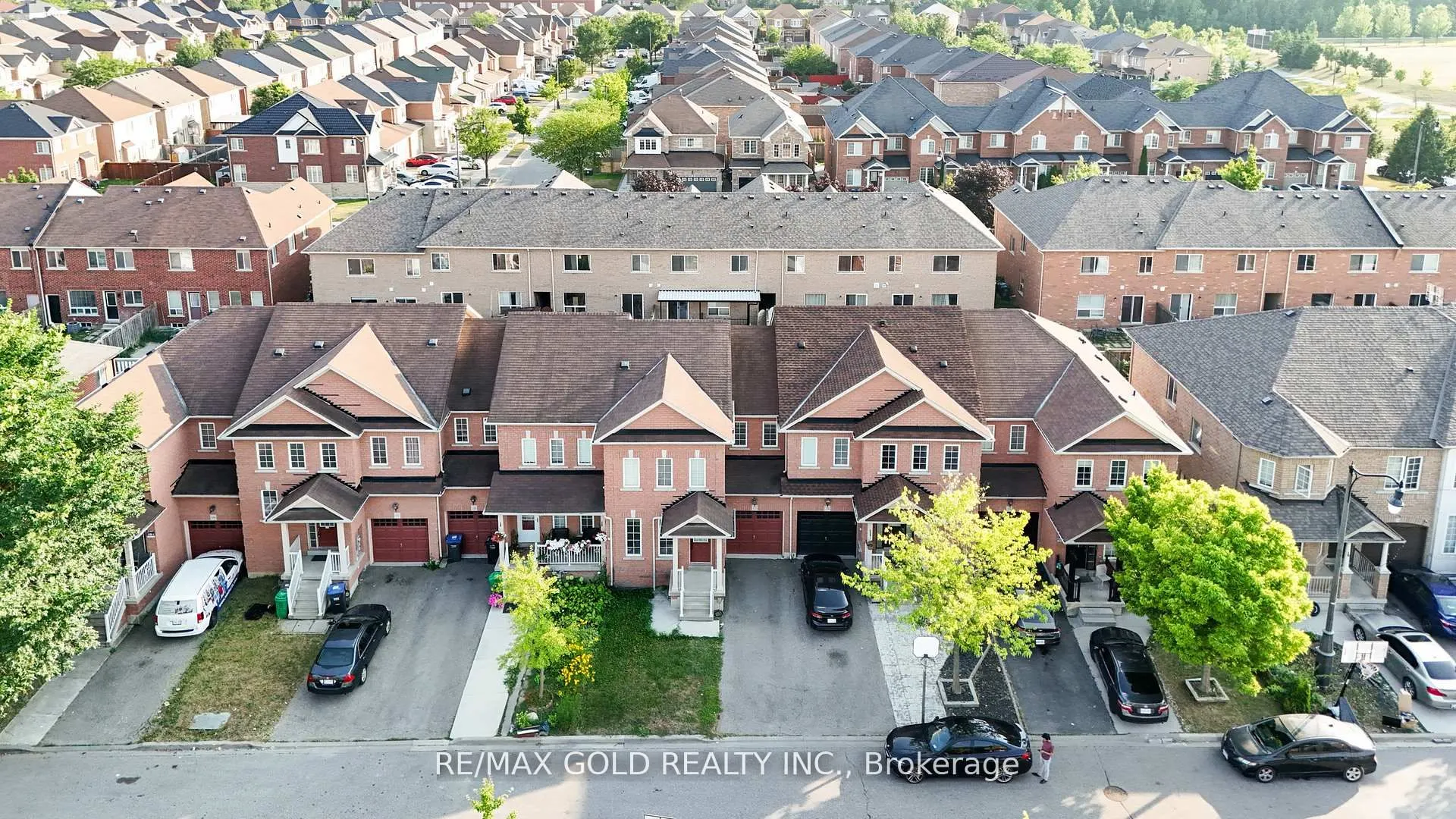 22 Nutwood Way