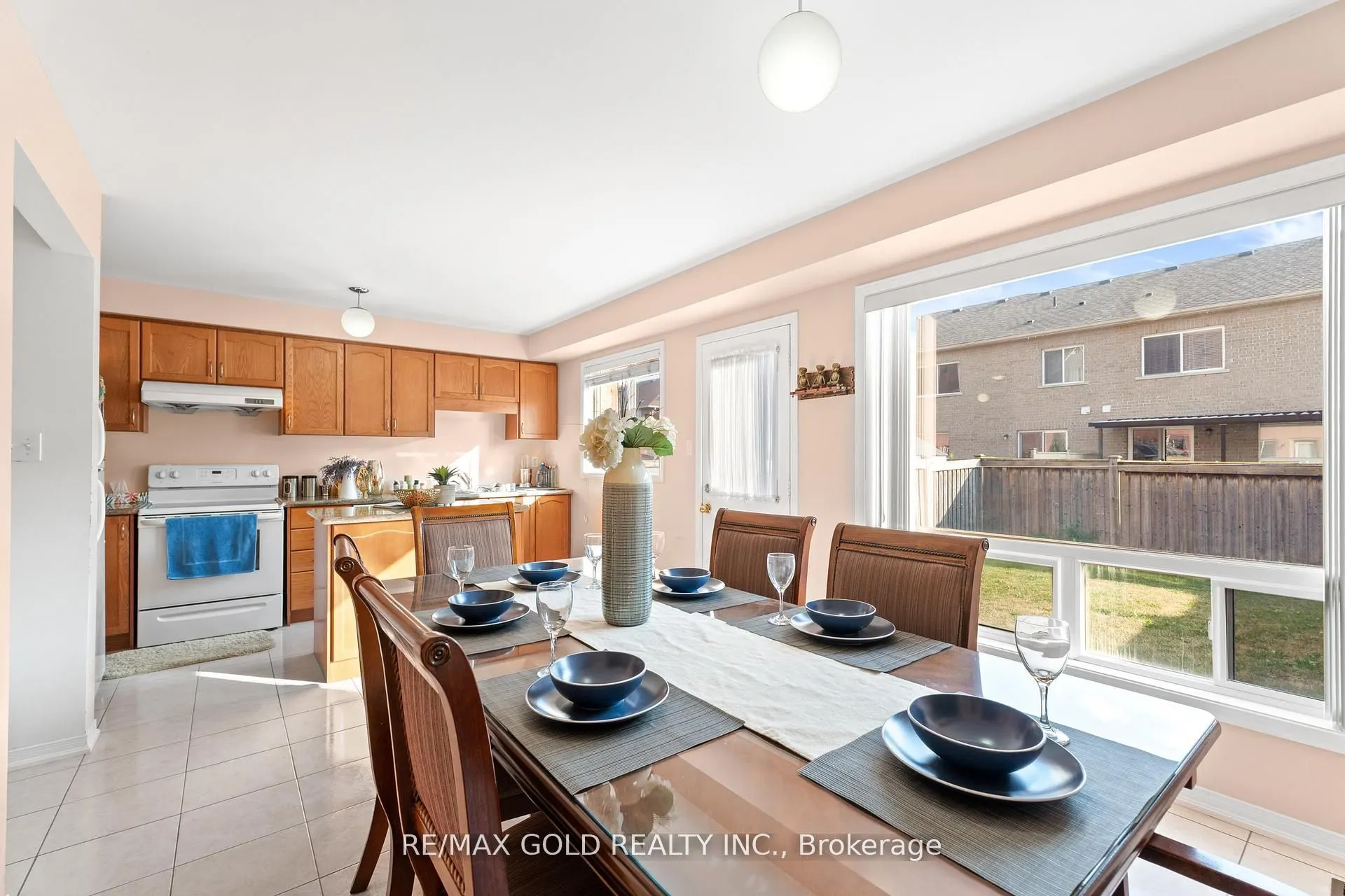 22 Nutwood Way
