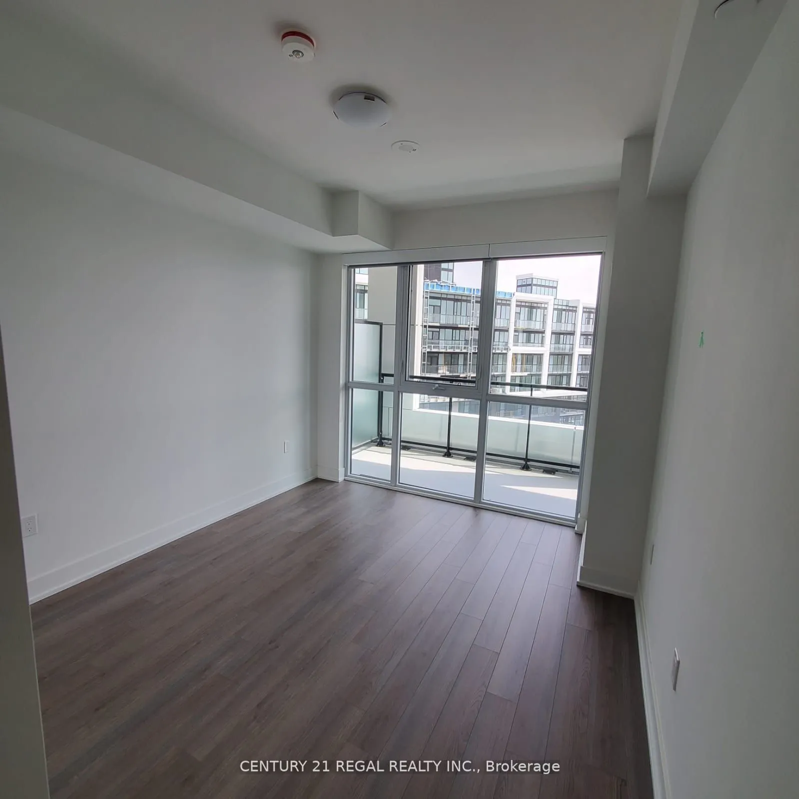 50 George Butchart Drive, #609