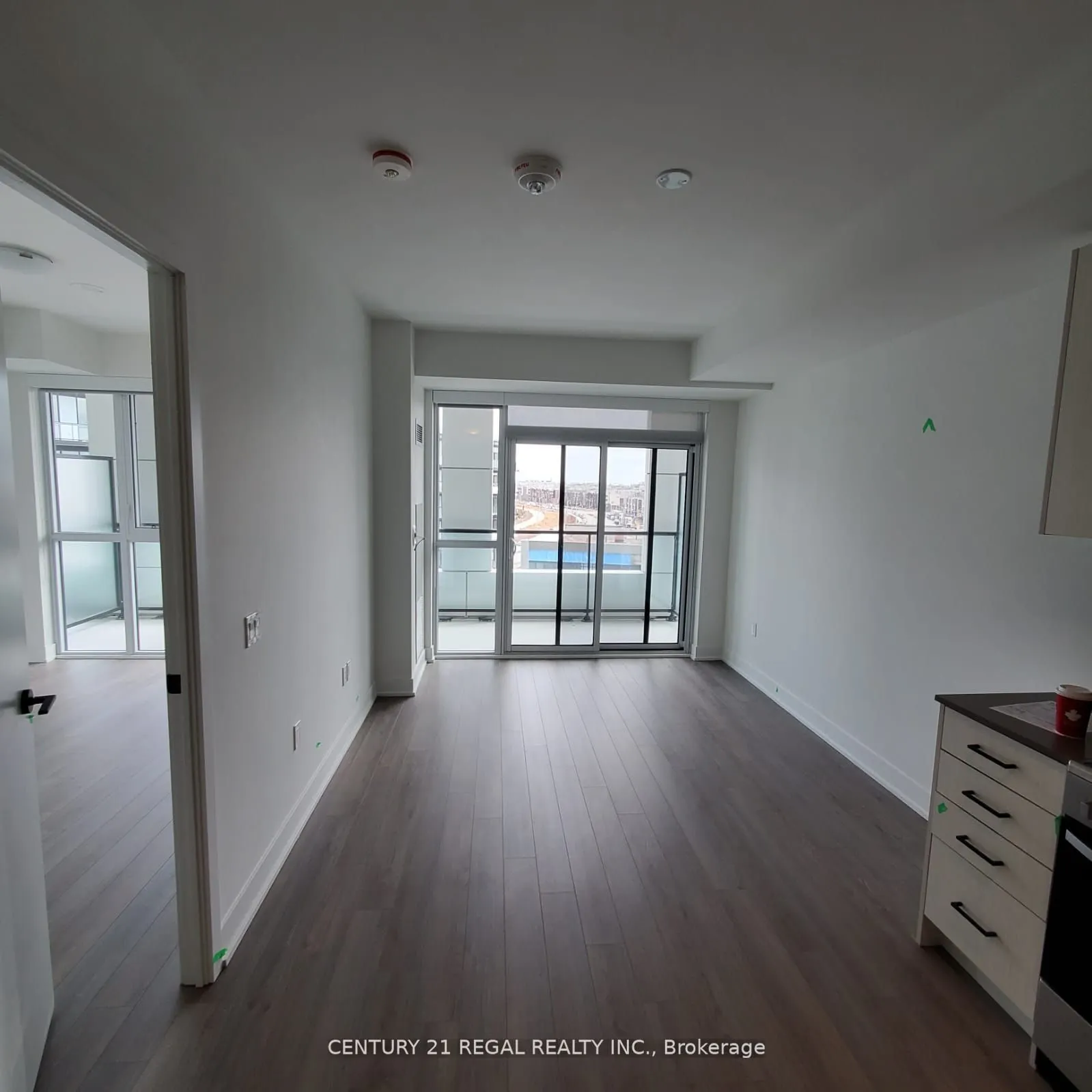 50 George Butchart Drive, #609