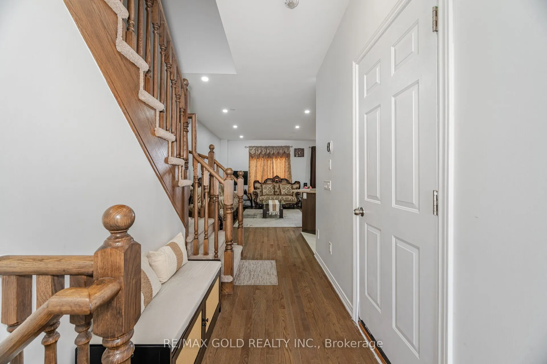 62 Valley Lane