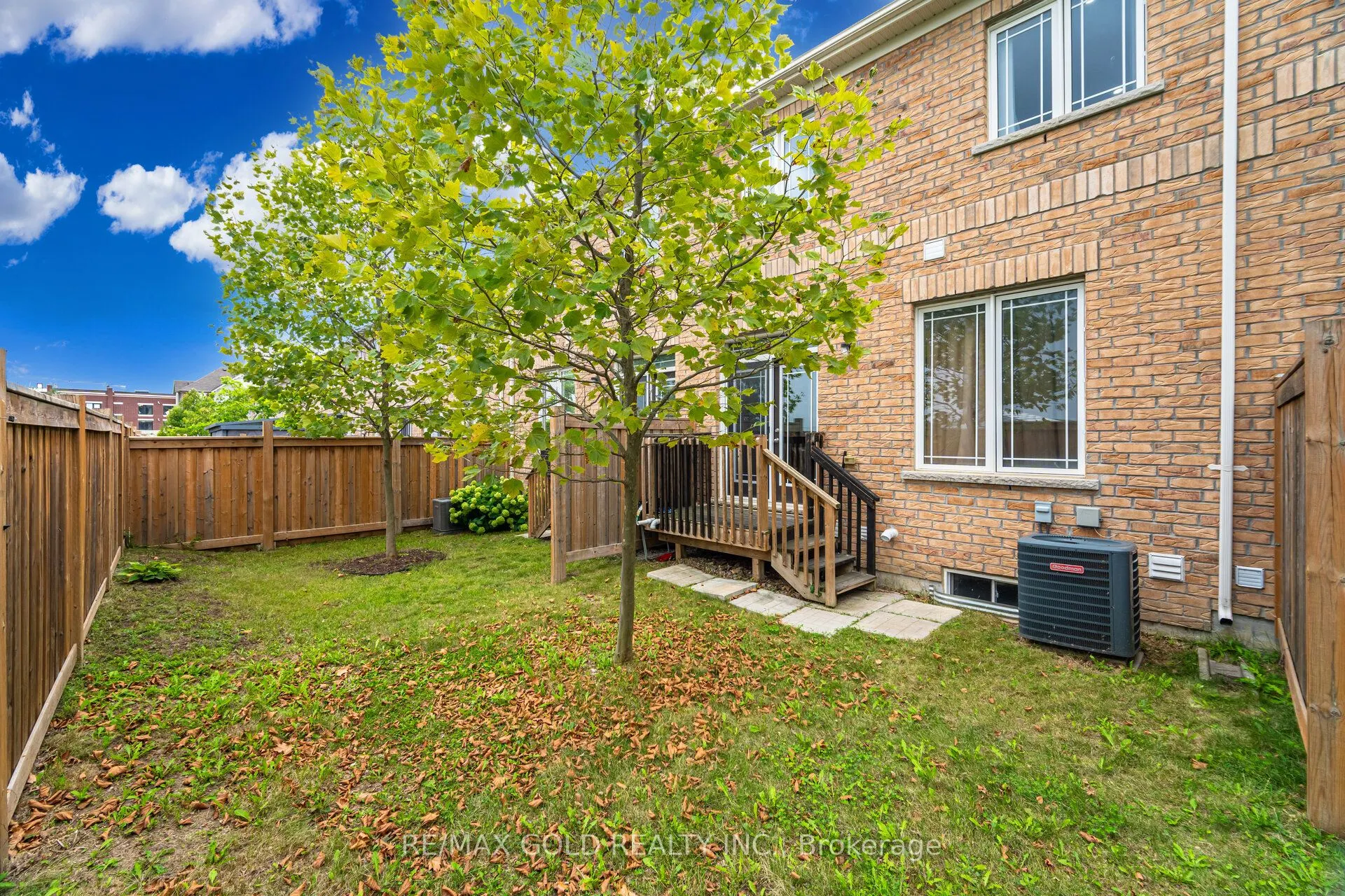 62 Valley Lane