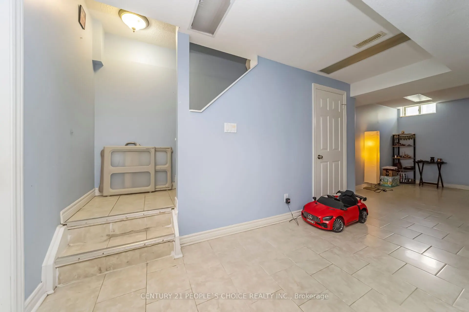 5255 Guildwood Way, #70