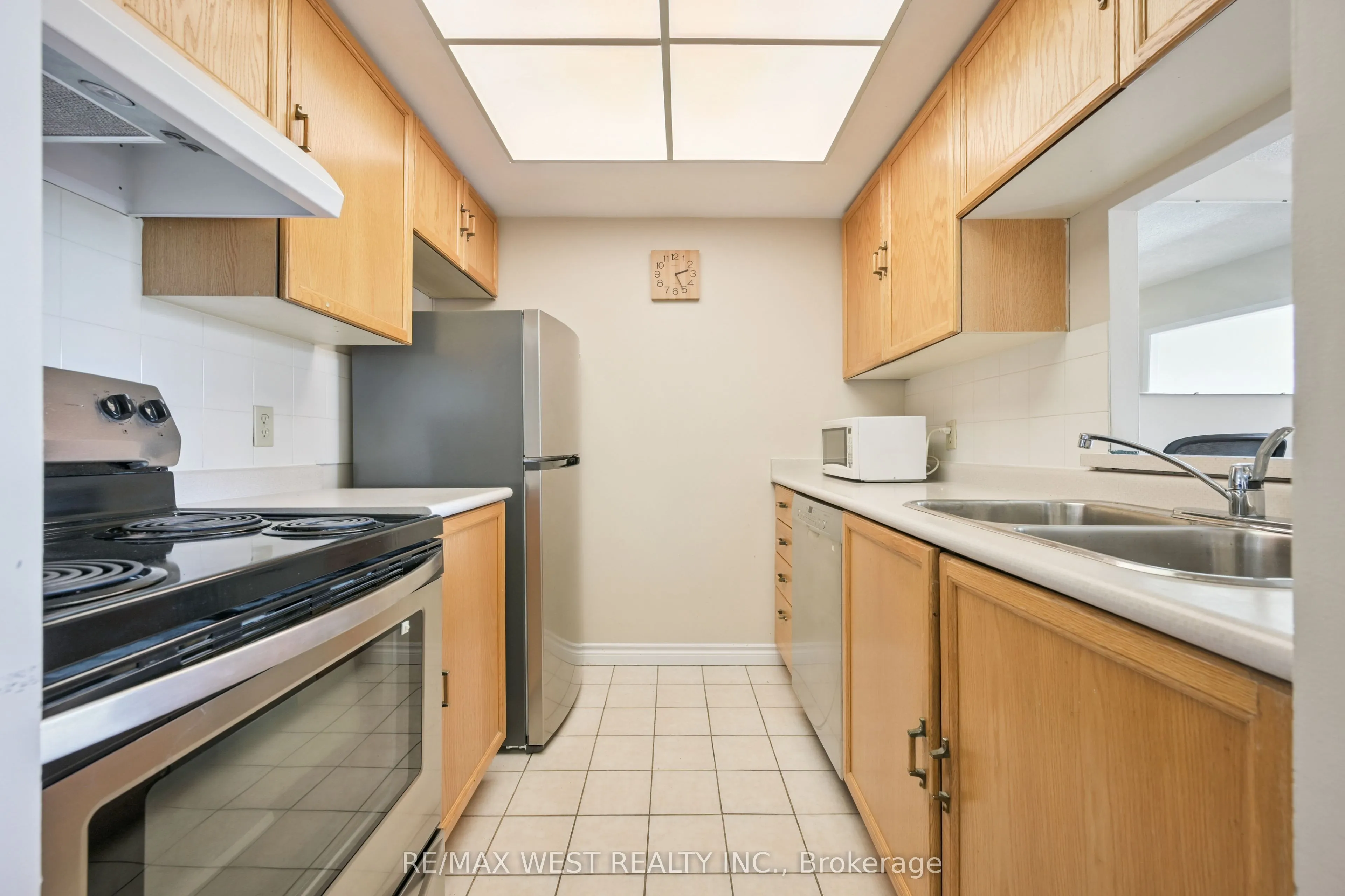 8351 McLaughlin Road S, #241
