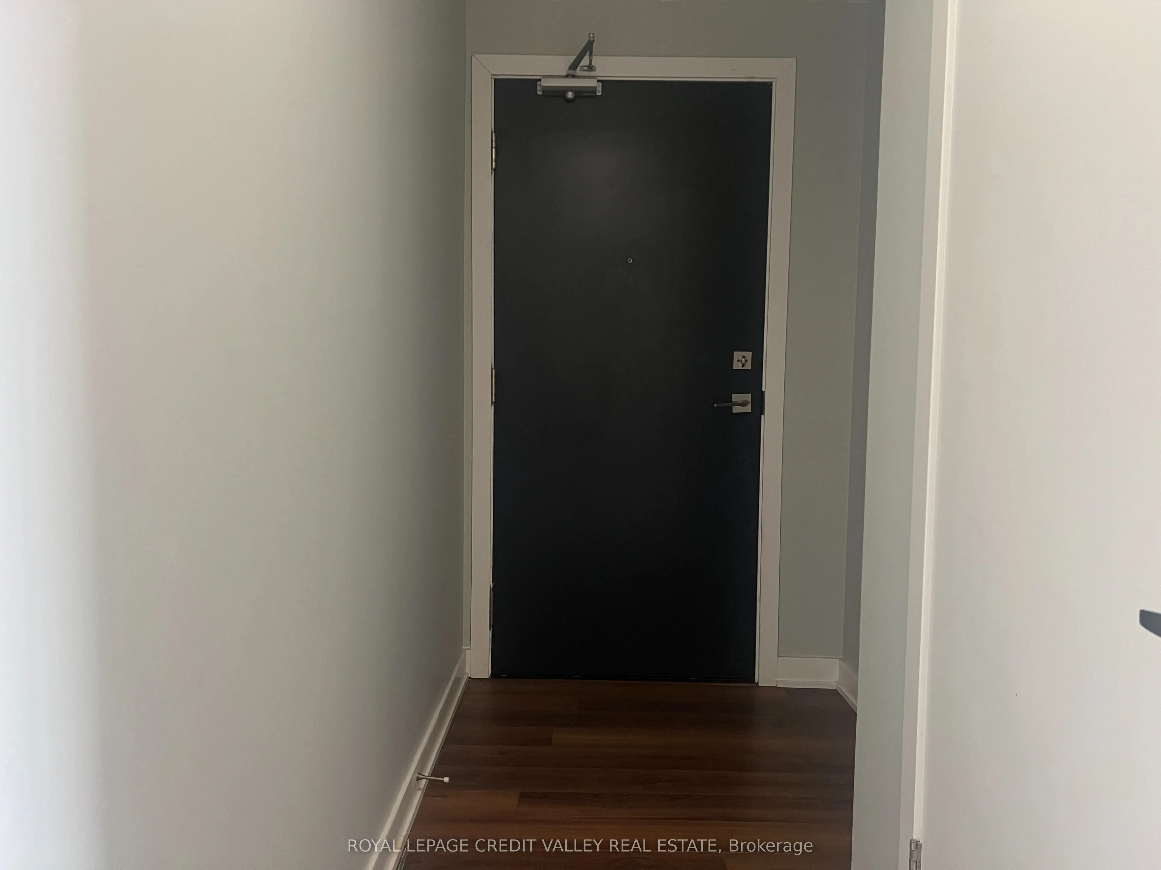 5220 Dundas Street, #D416