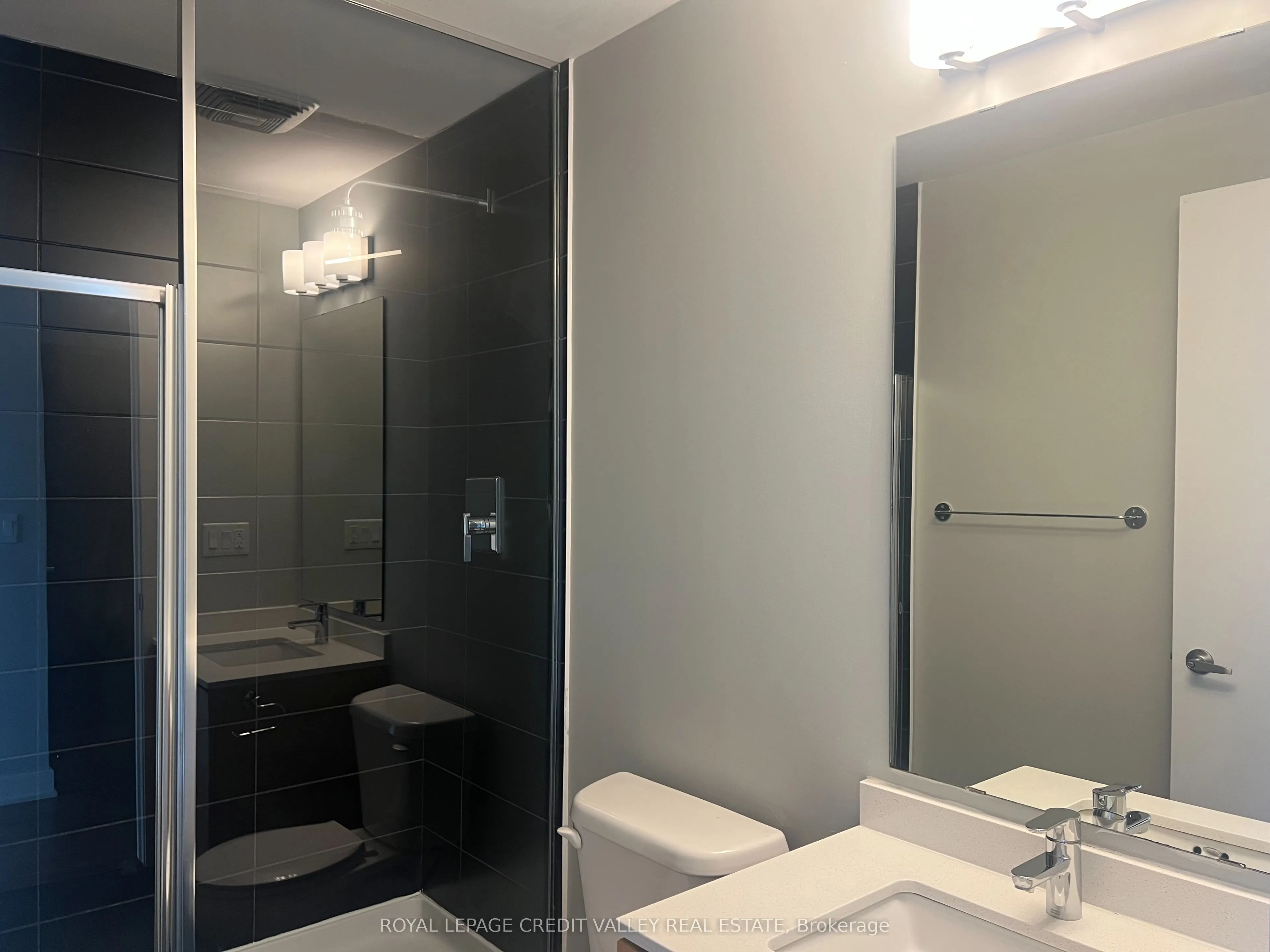 5220 Dundas Street, #D416