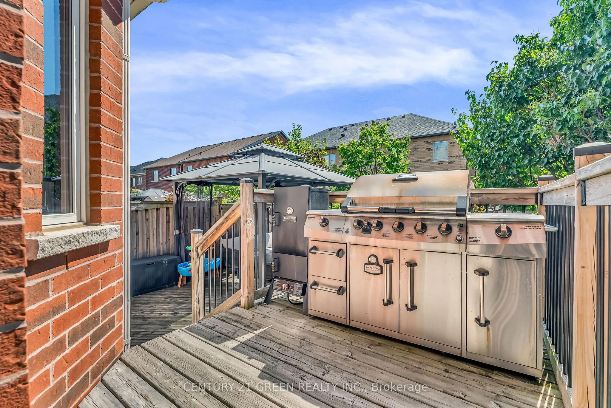410 DUNCAN Lane