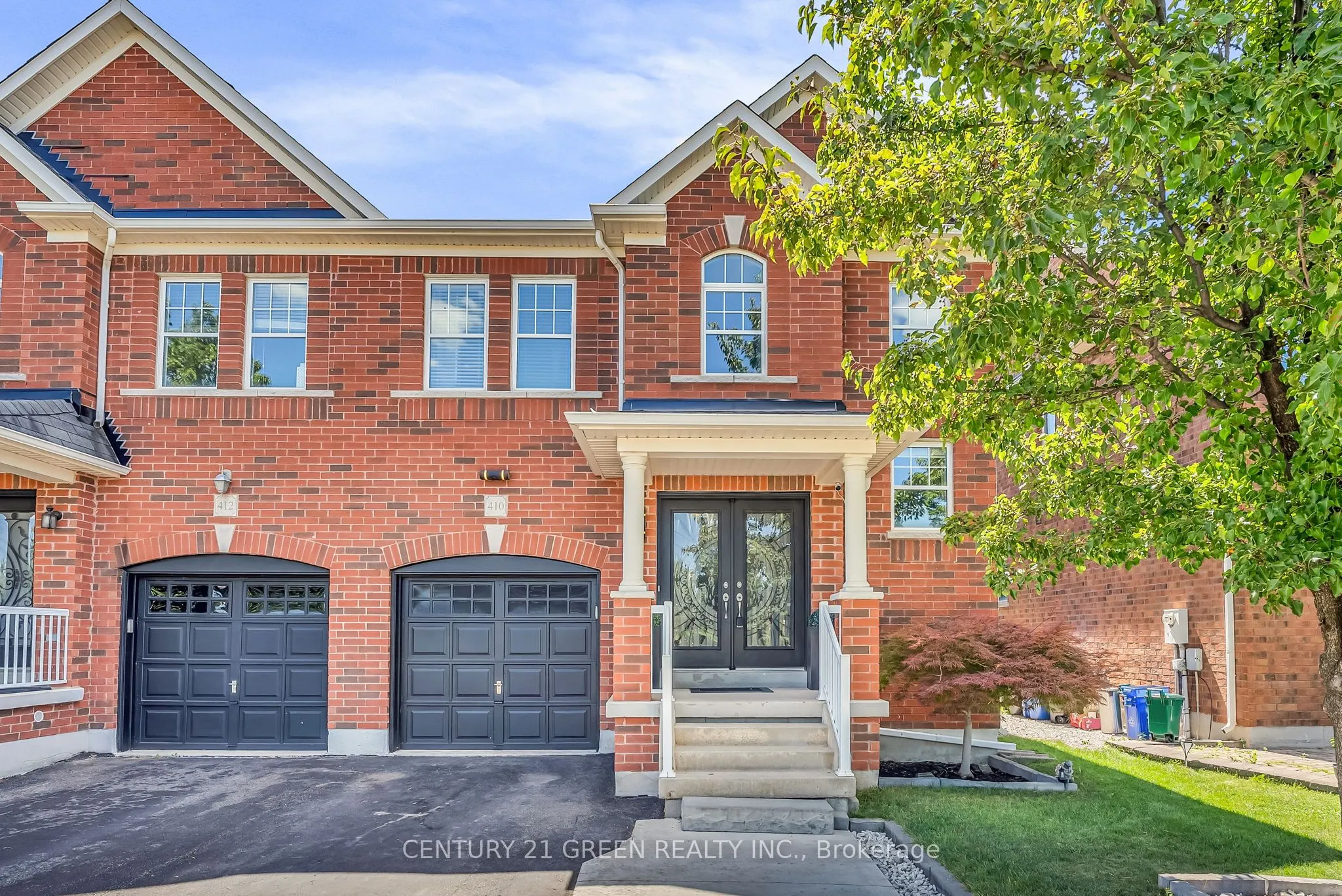 410 DUNCAN Lane