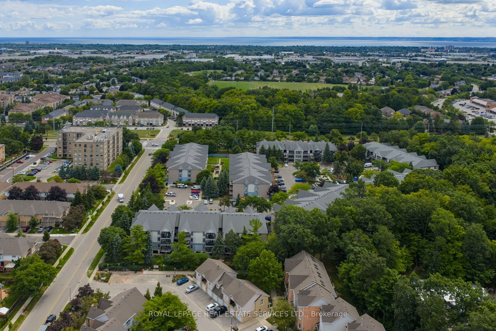 2040 Cleaver Avenue, #211