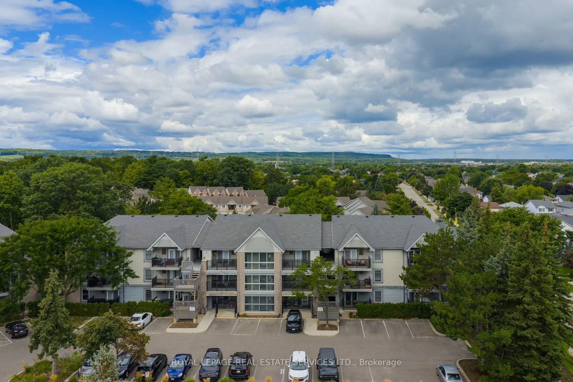2040 Cleaver Avenue, #211
