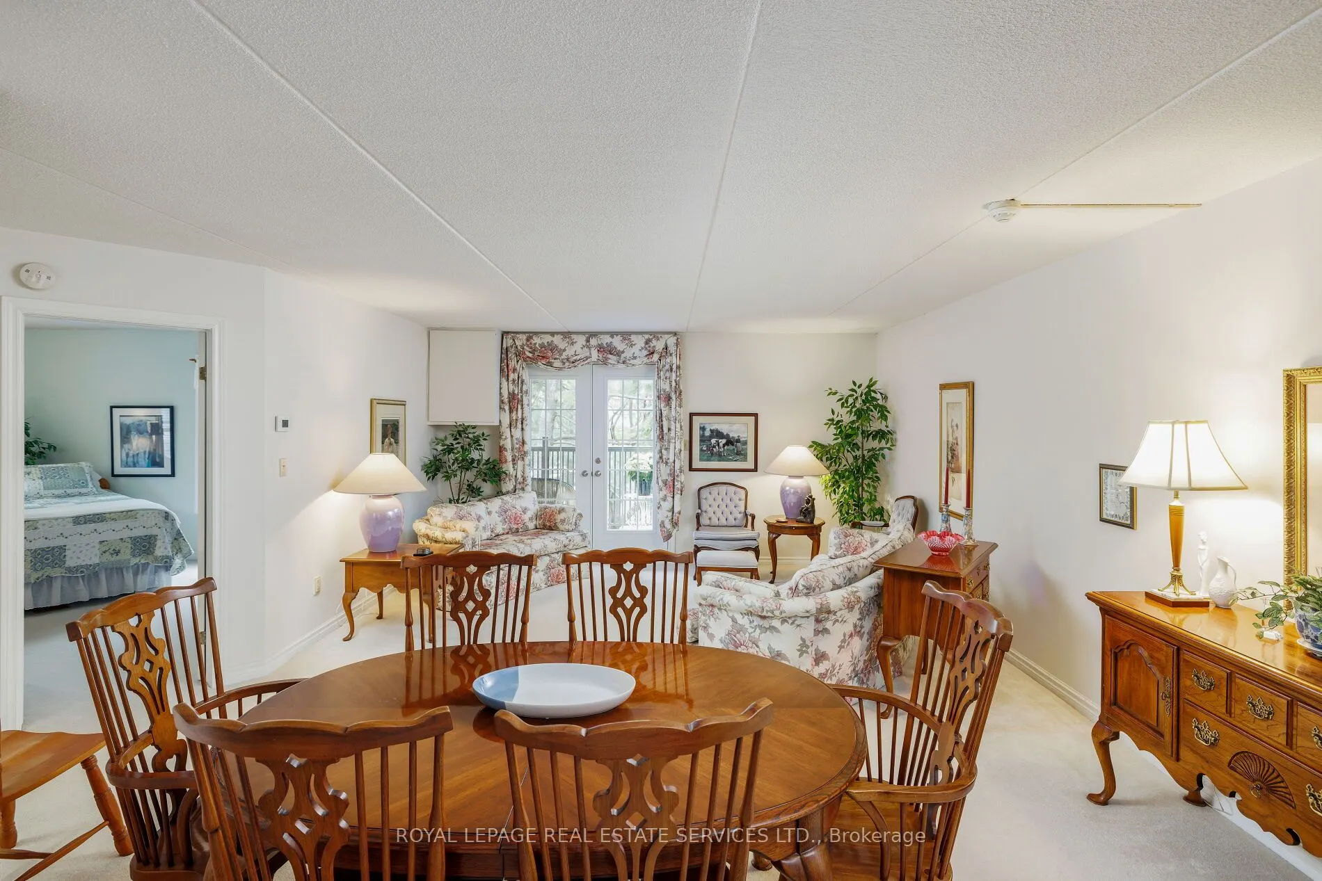2040 Cleaver Avenue, #211
