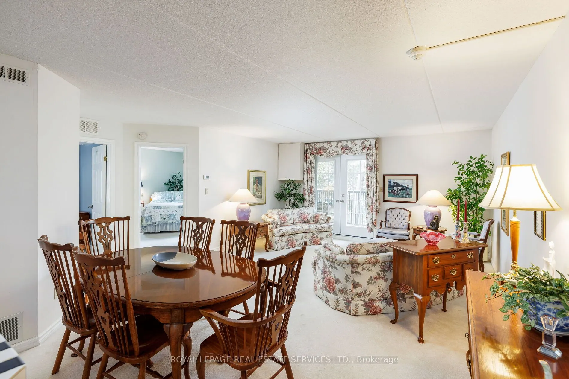 2040 Cleaver Avenue, #211