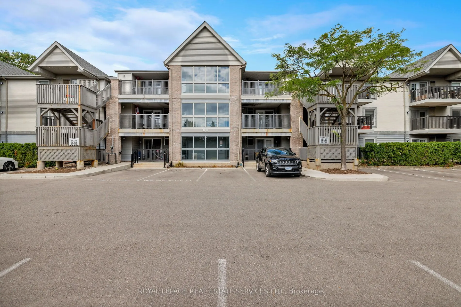 2040 Cleaver Avenue, #211
