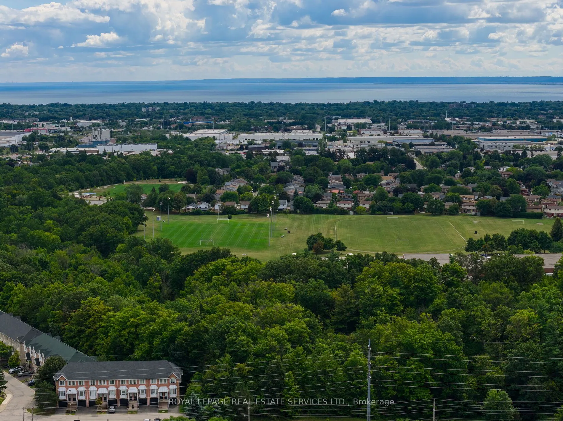 2040 Cleaver Avenue, #211