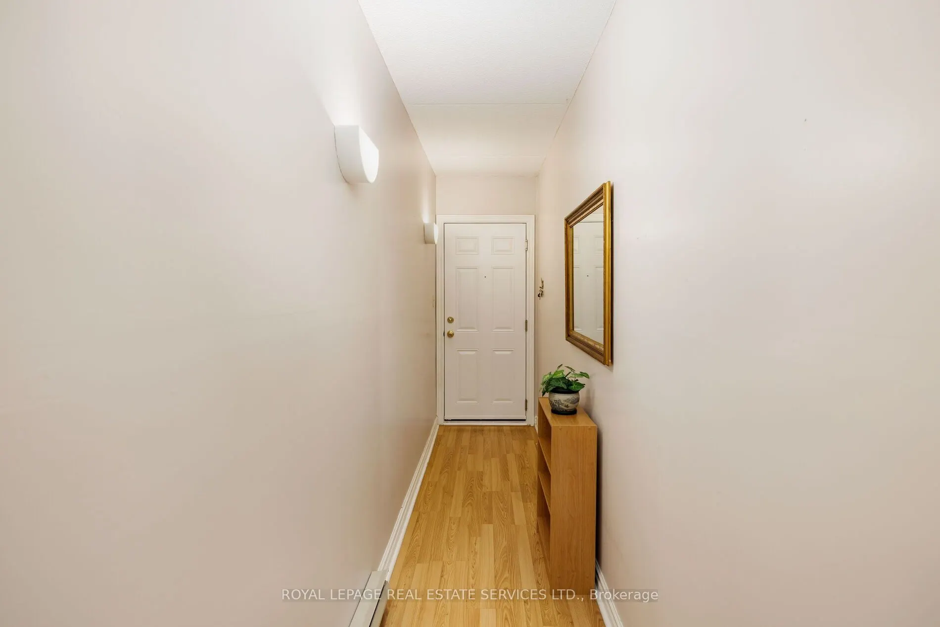 2040 Cleaver Avenue, #211