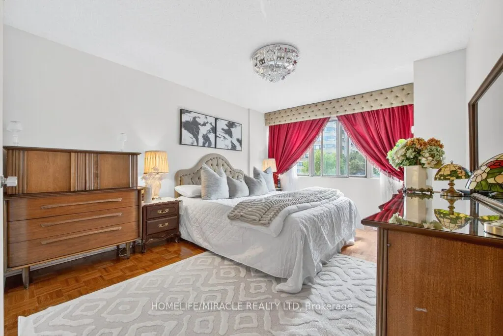 1580 Mississauga Valley Boulevard, #509