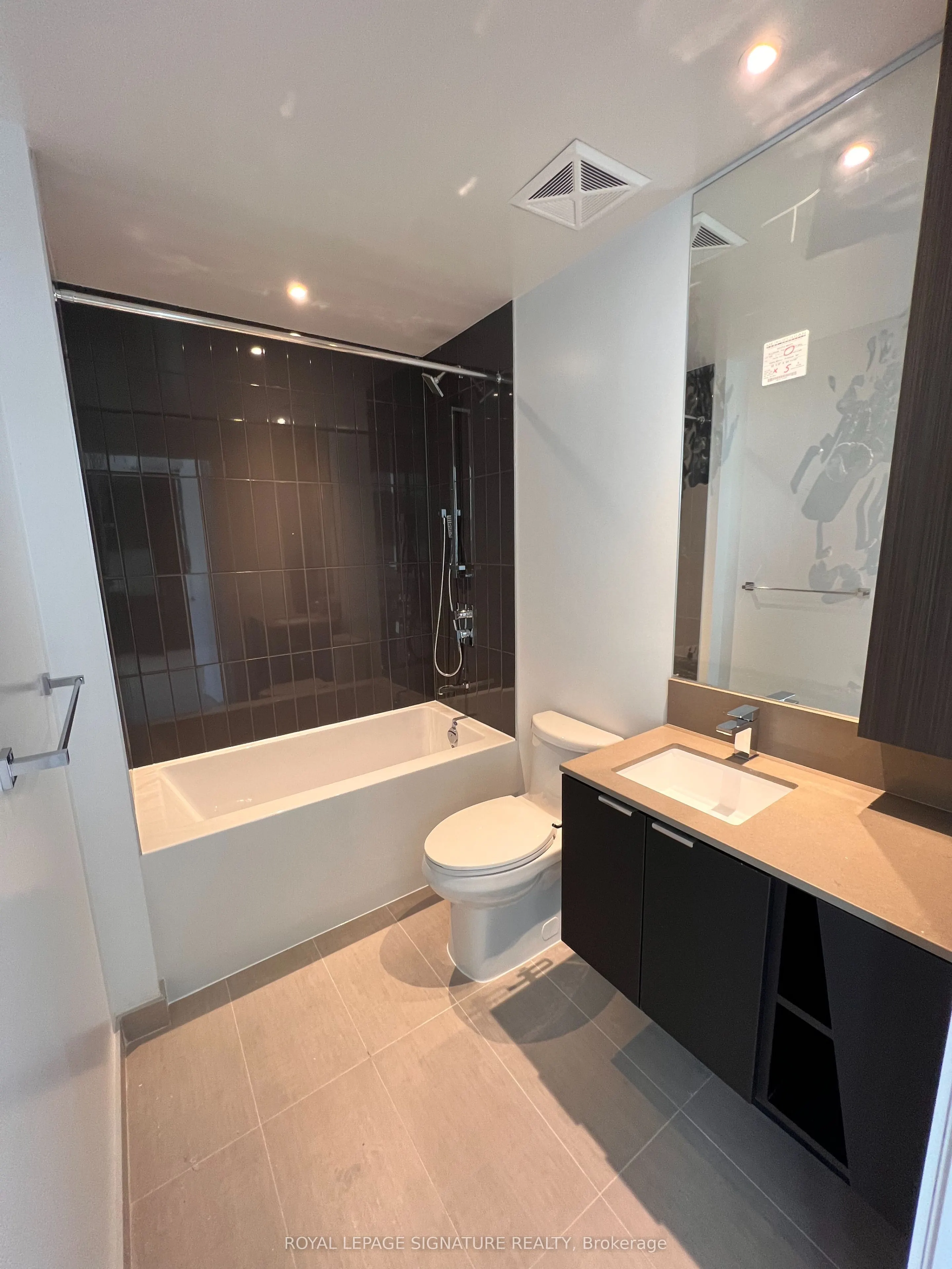 3883 Quartz Road SE, #4208