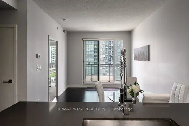 4011 Brickstone Mews, #903