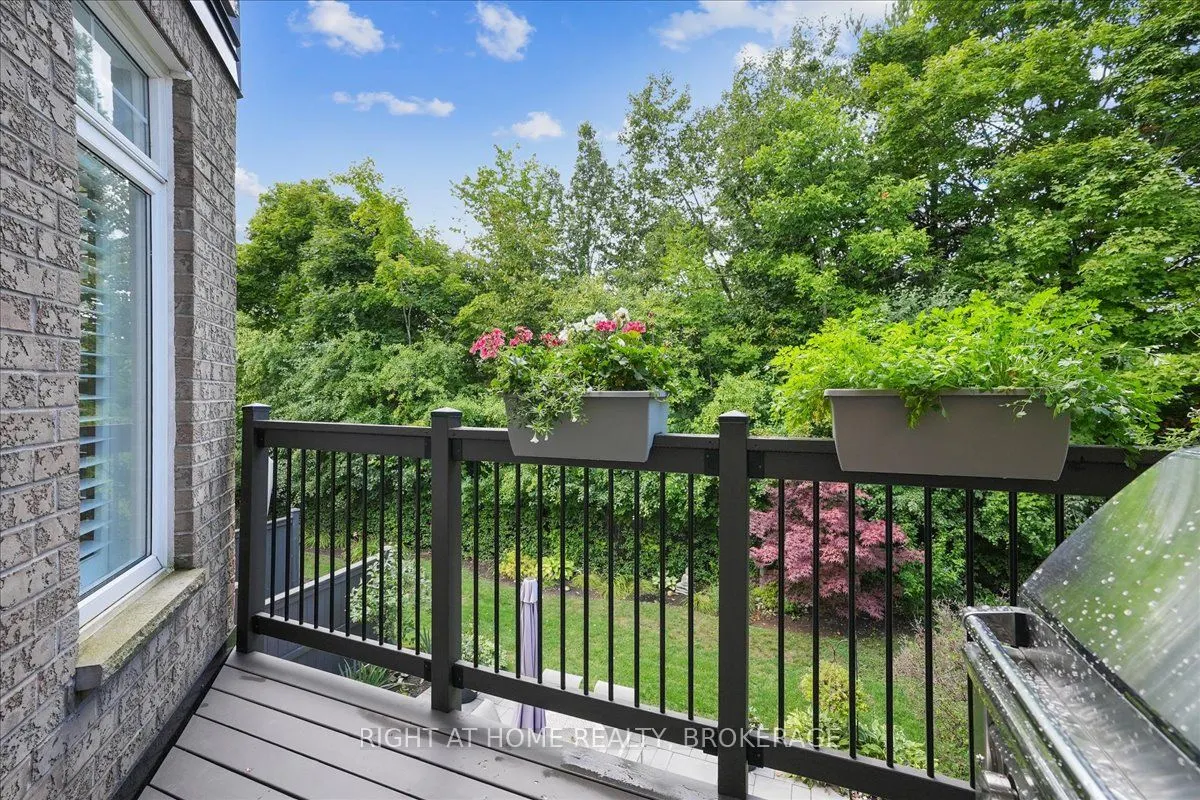 1267 Dorval Drive SE, #14