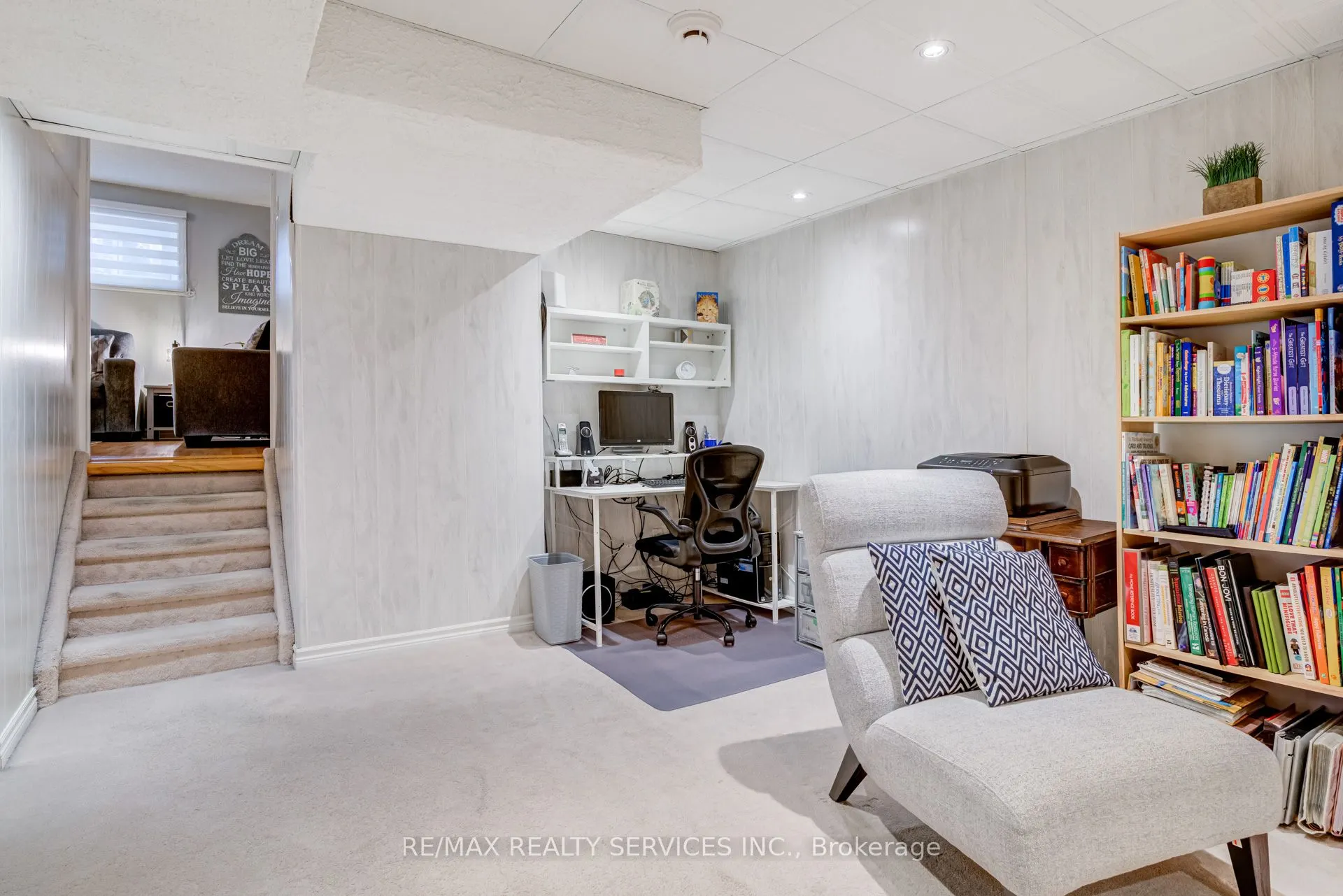 74 Crenshaw Court