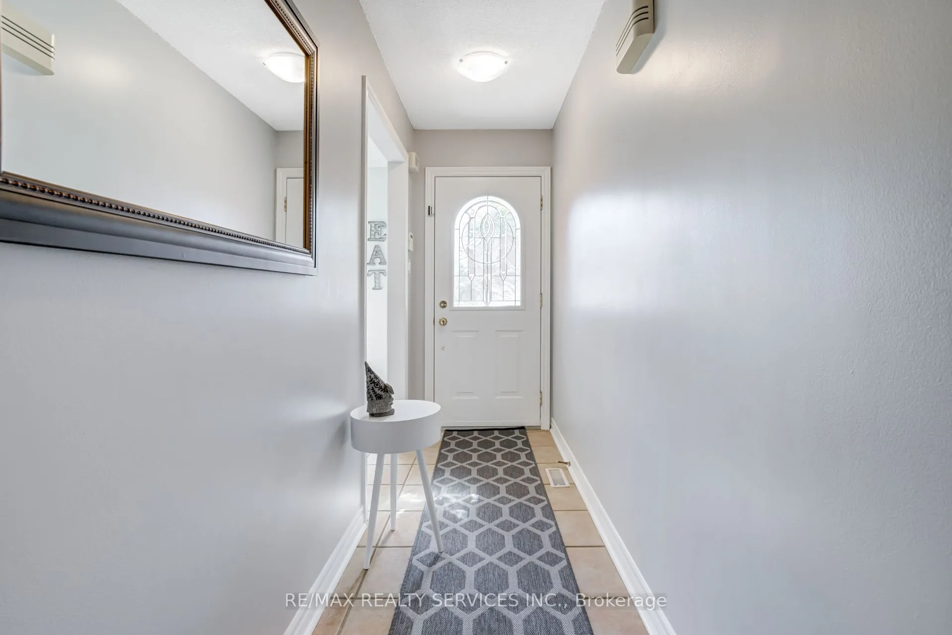 74 Crenshaw Court