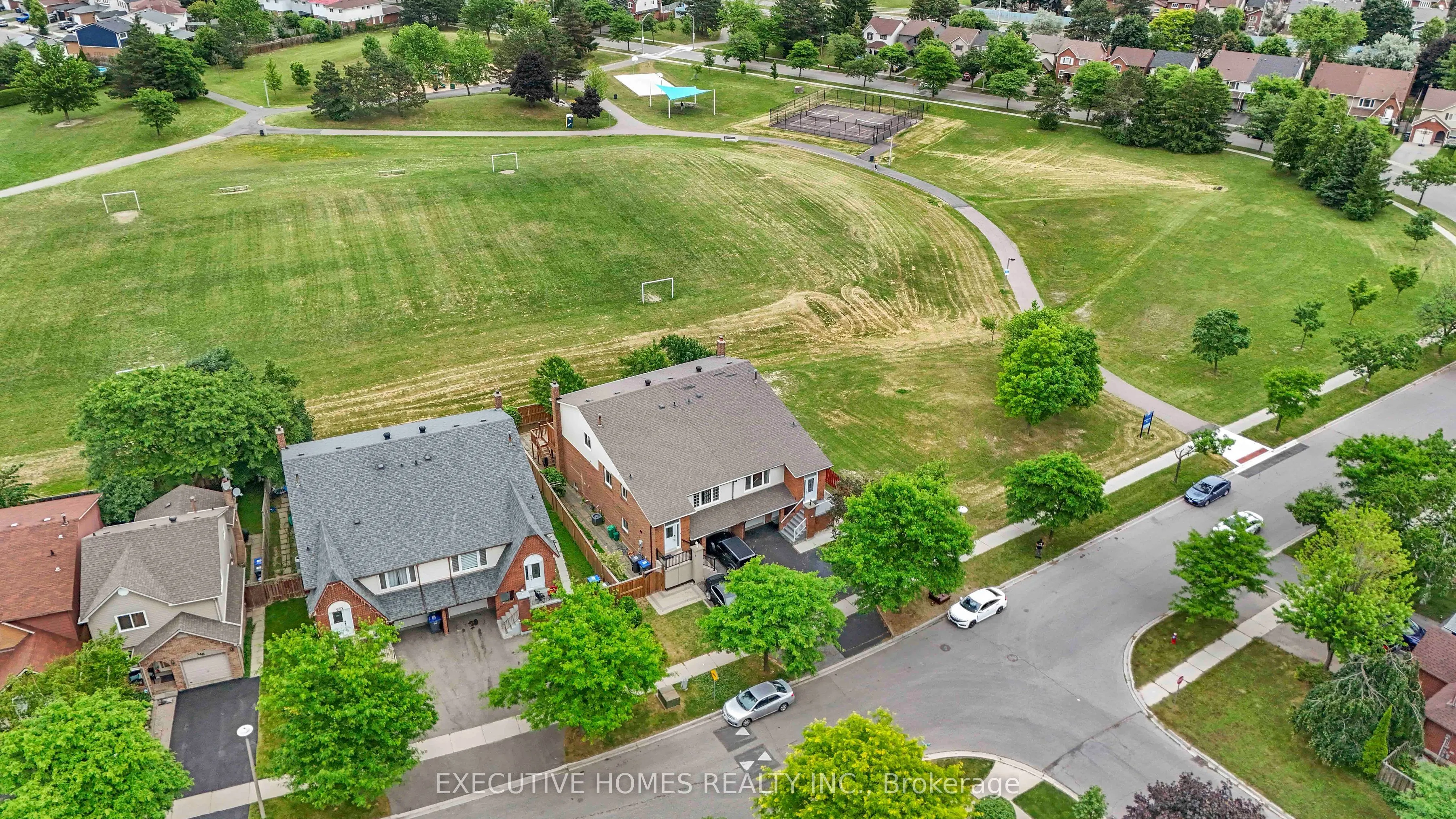 140 Weybridge Trail