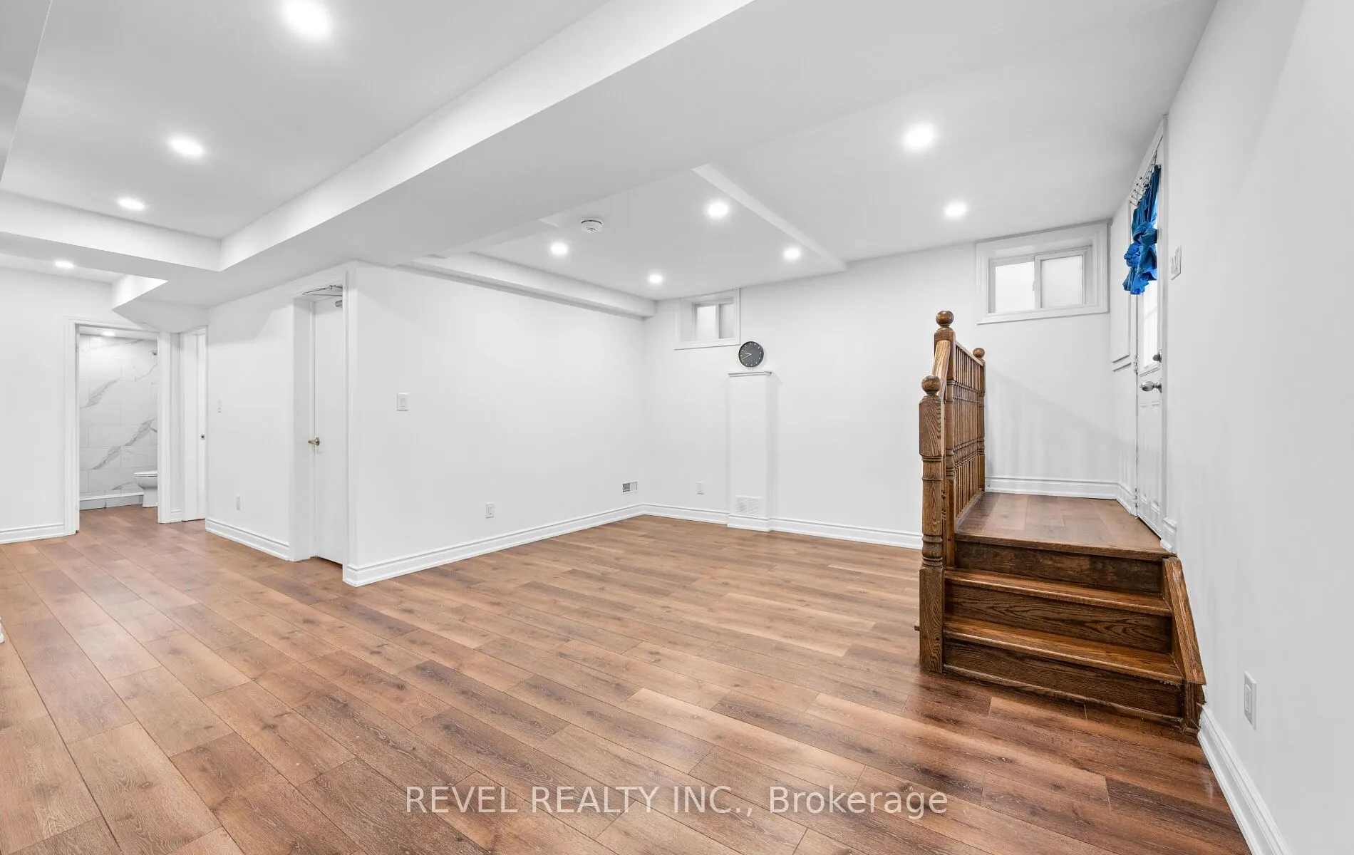 69 Rockcliffe Boulevard, #Basement