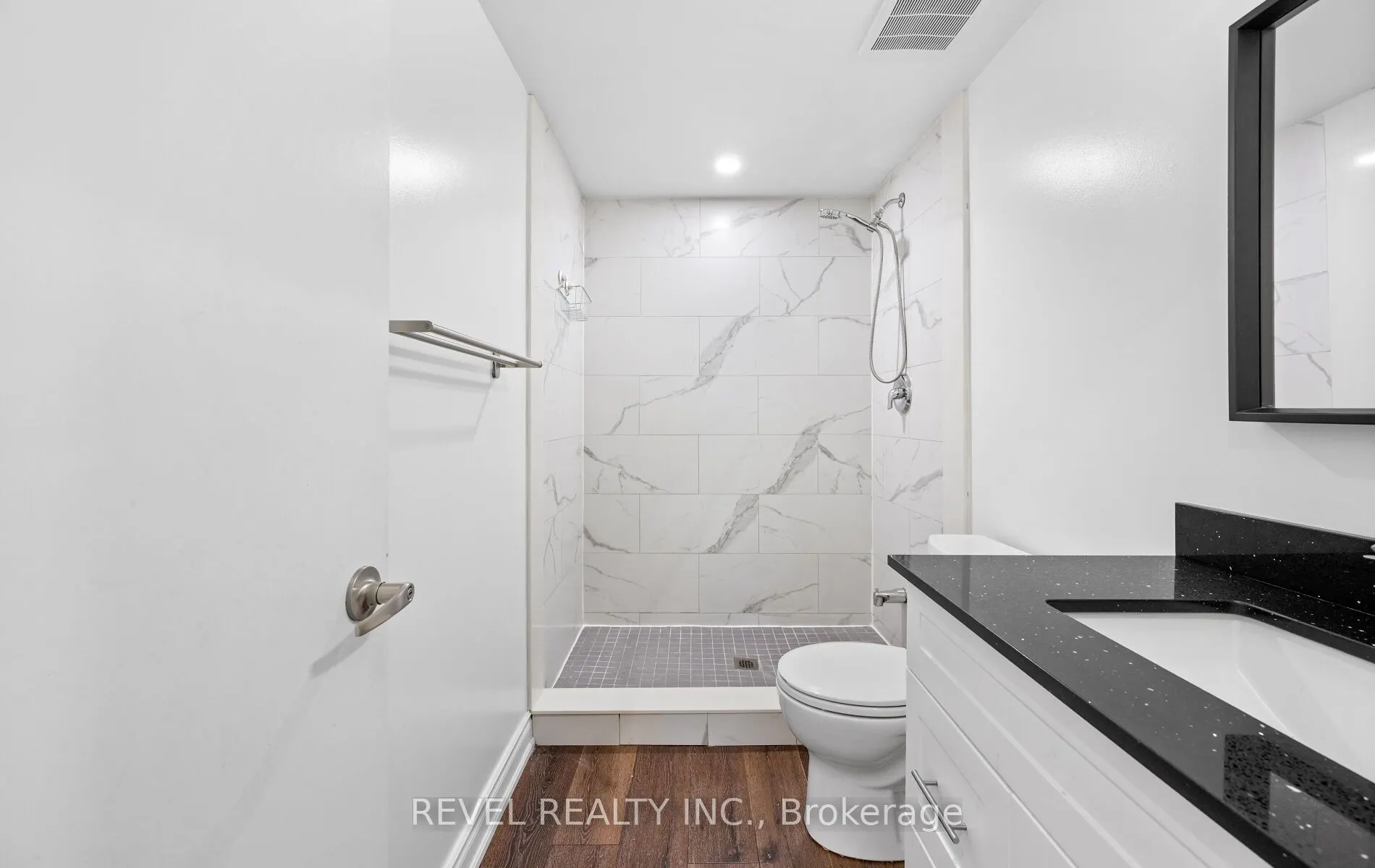 69 Rockcliffe Boulevard, #Basement