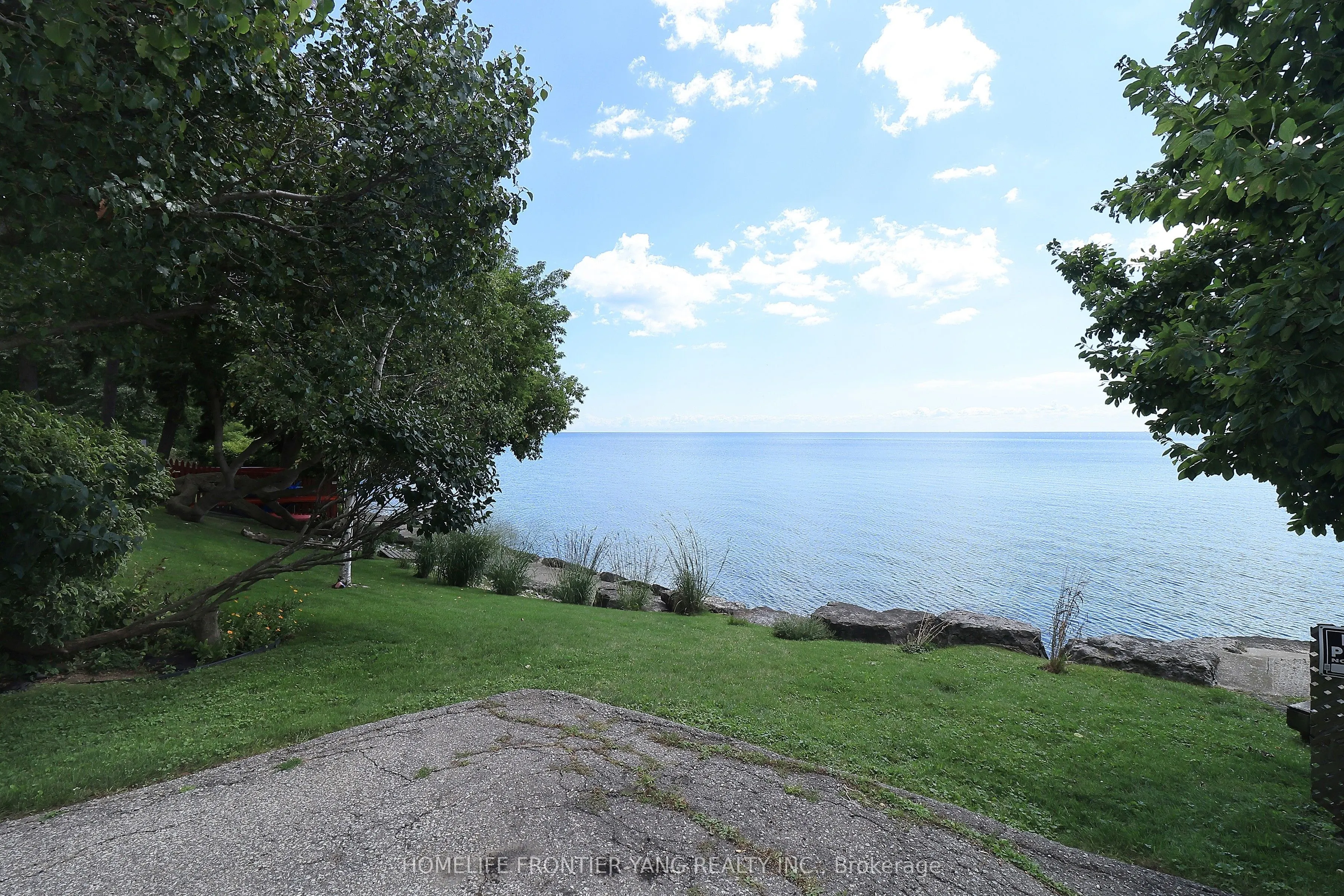 2697 Lake Shore Boulevard W, #21